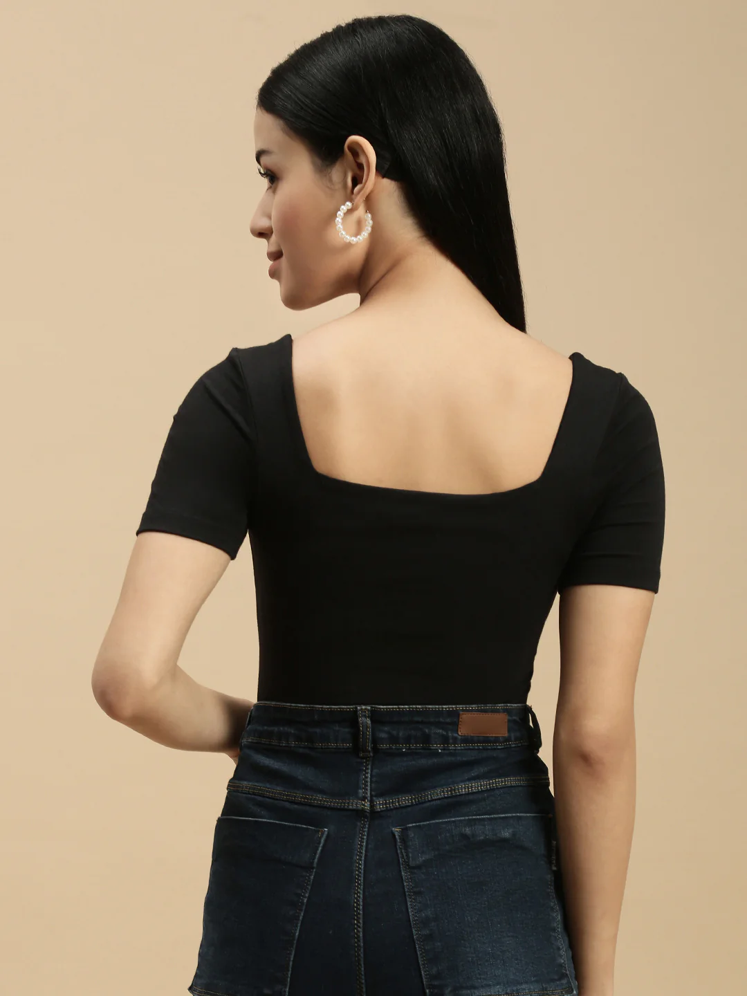 Women Black Half Sleeve Crop Top - Image 3