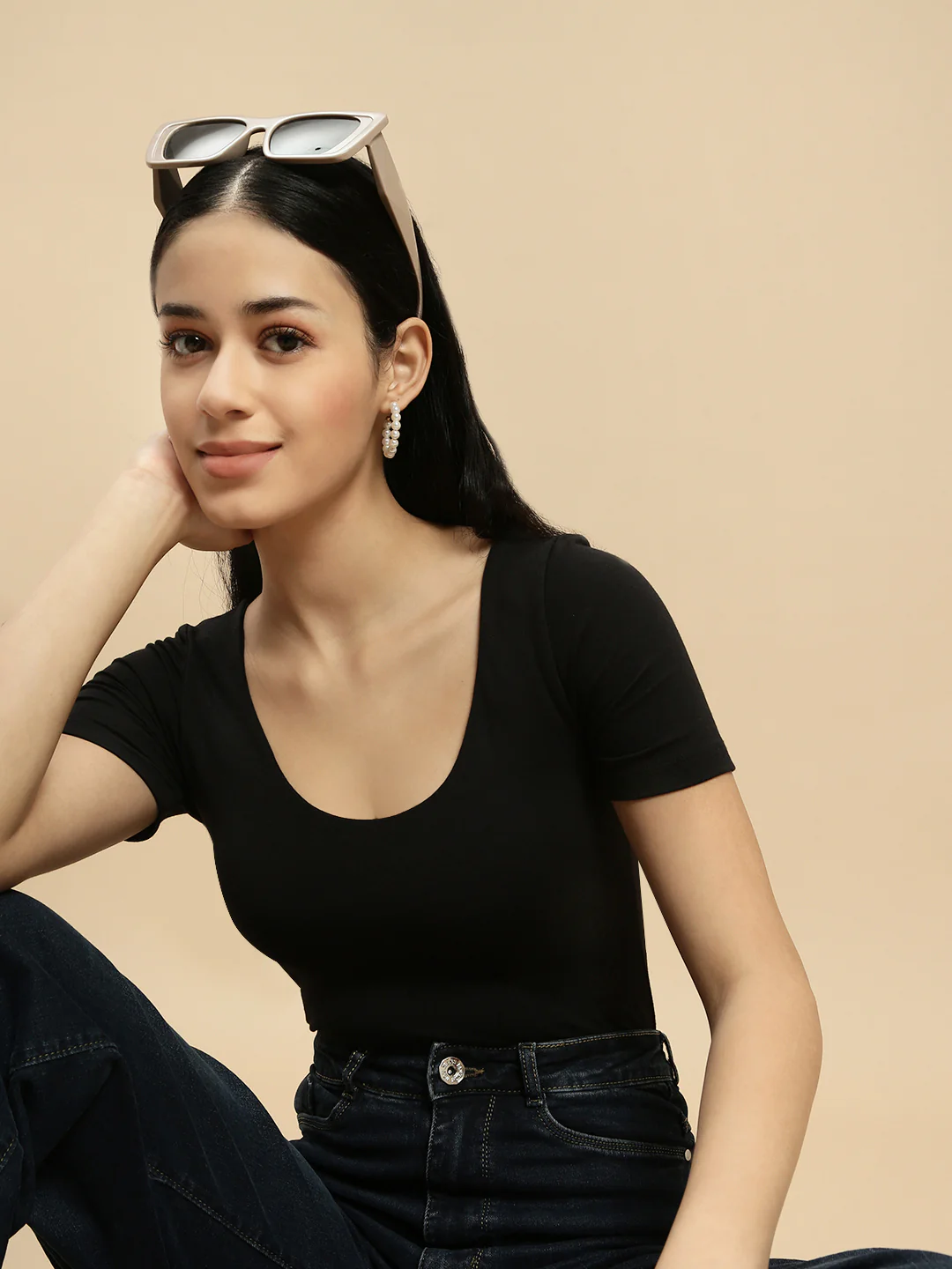 Women Black Half Sleeve Crop Top - Image 5