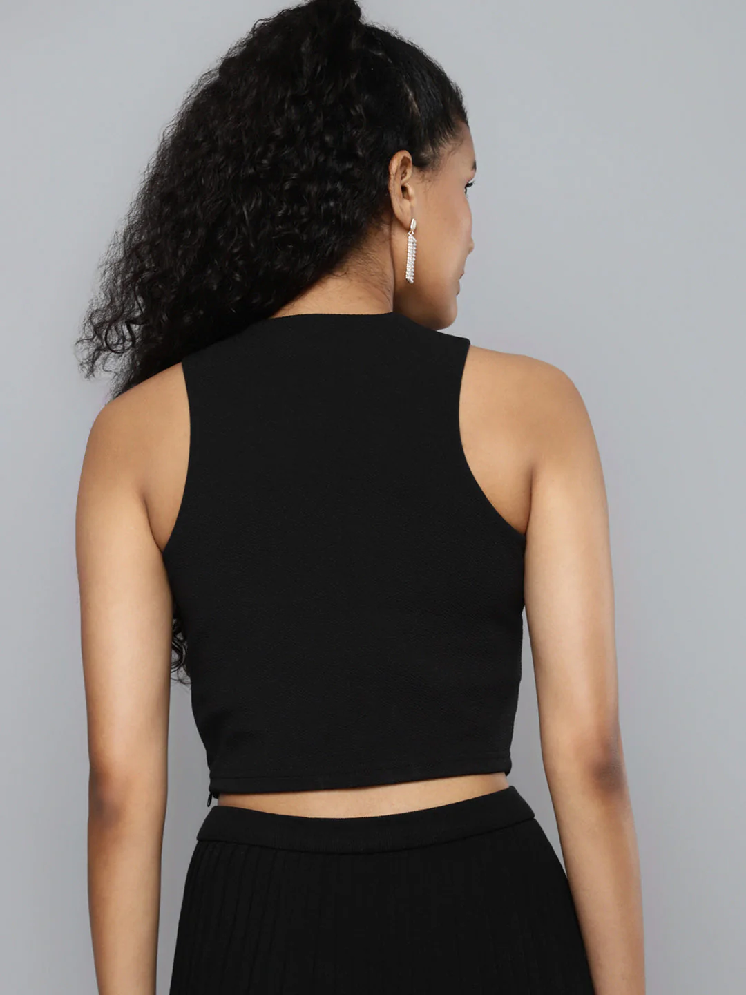 Women Black Halter Neck Top - Image 4