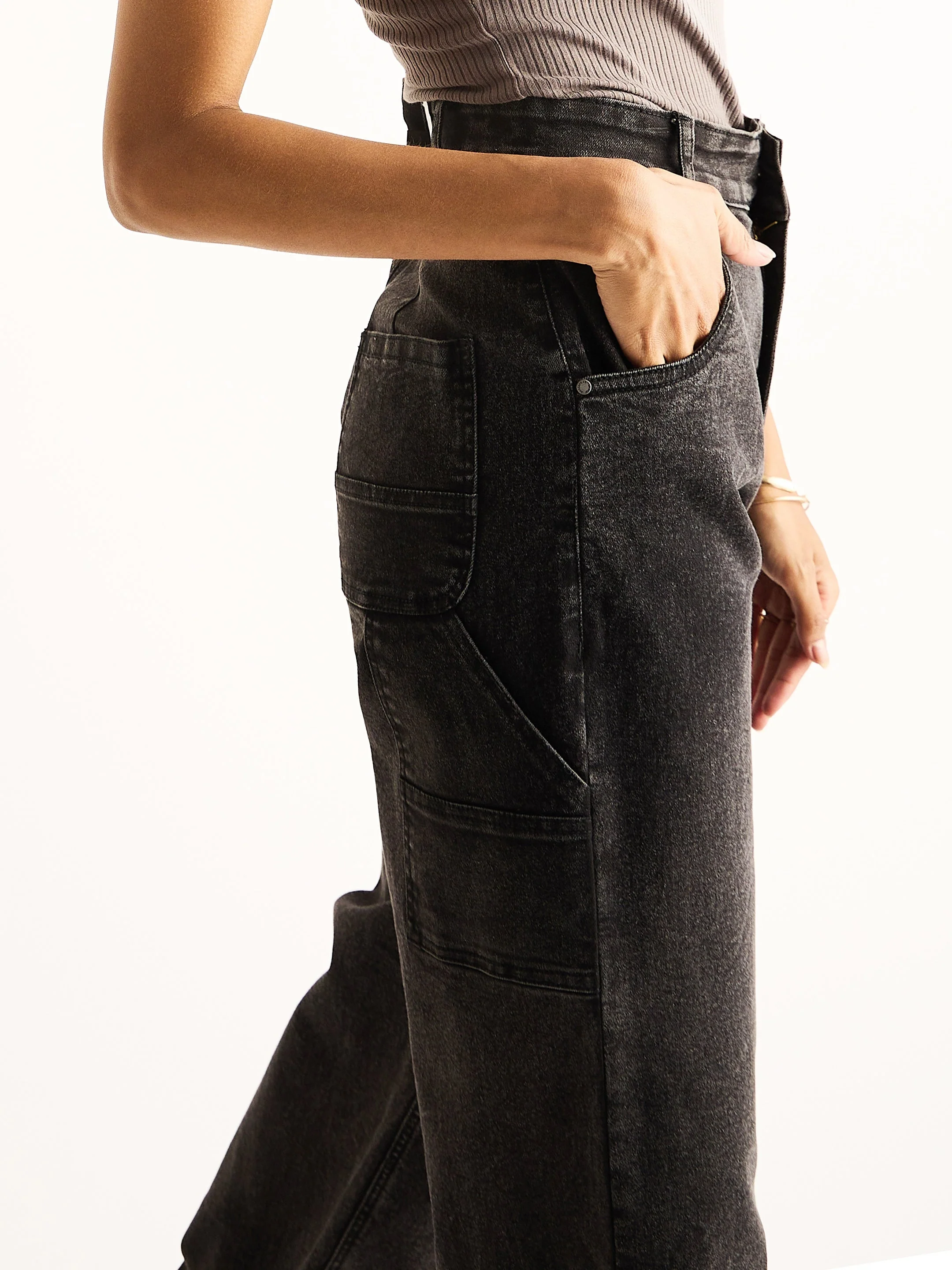 Women Black High Waist Back Pocket Jeans - Image 3