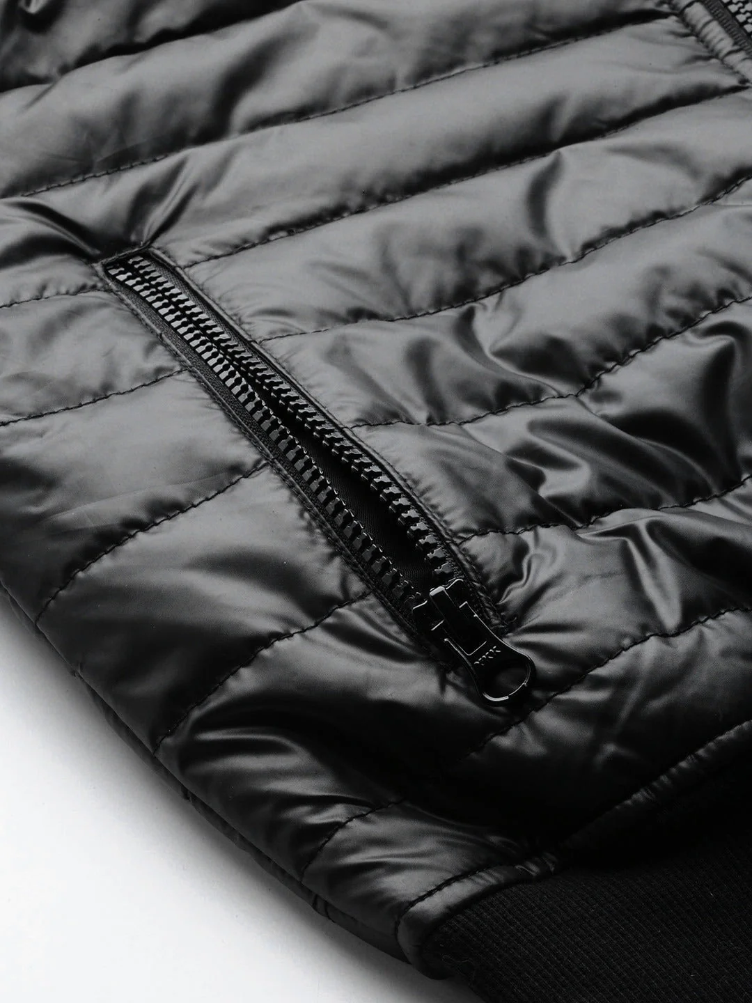 Women Black Hooded Crop Bomber Puffer Jacket - Image 4