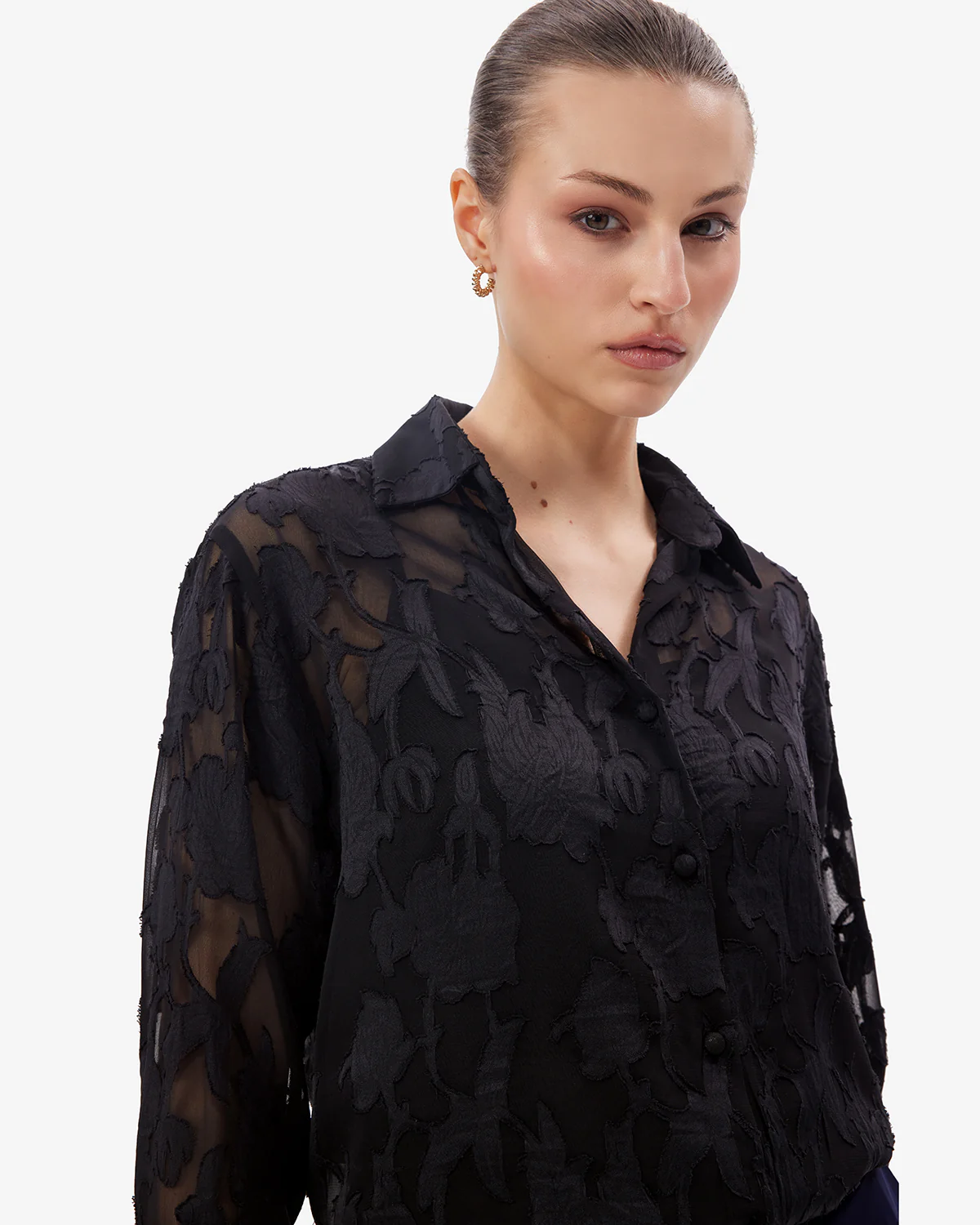 Women Black Jacquard Shirt With Camisole - Image 3