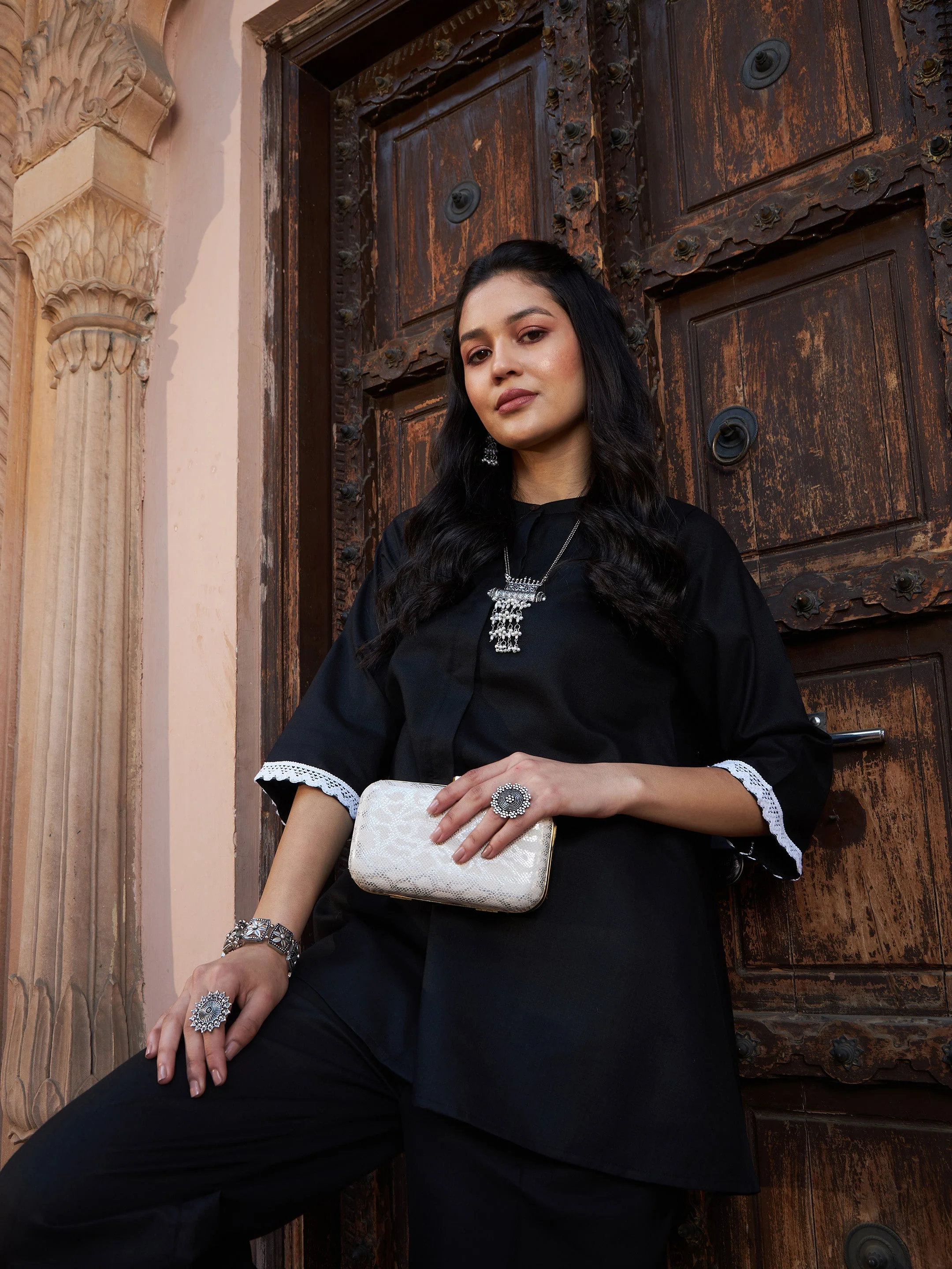 Women Black Lace Detail Short Kurti With Palazzos - Image 6