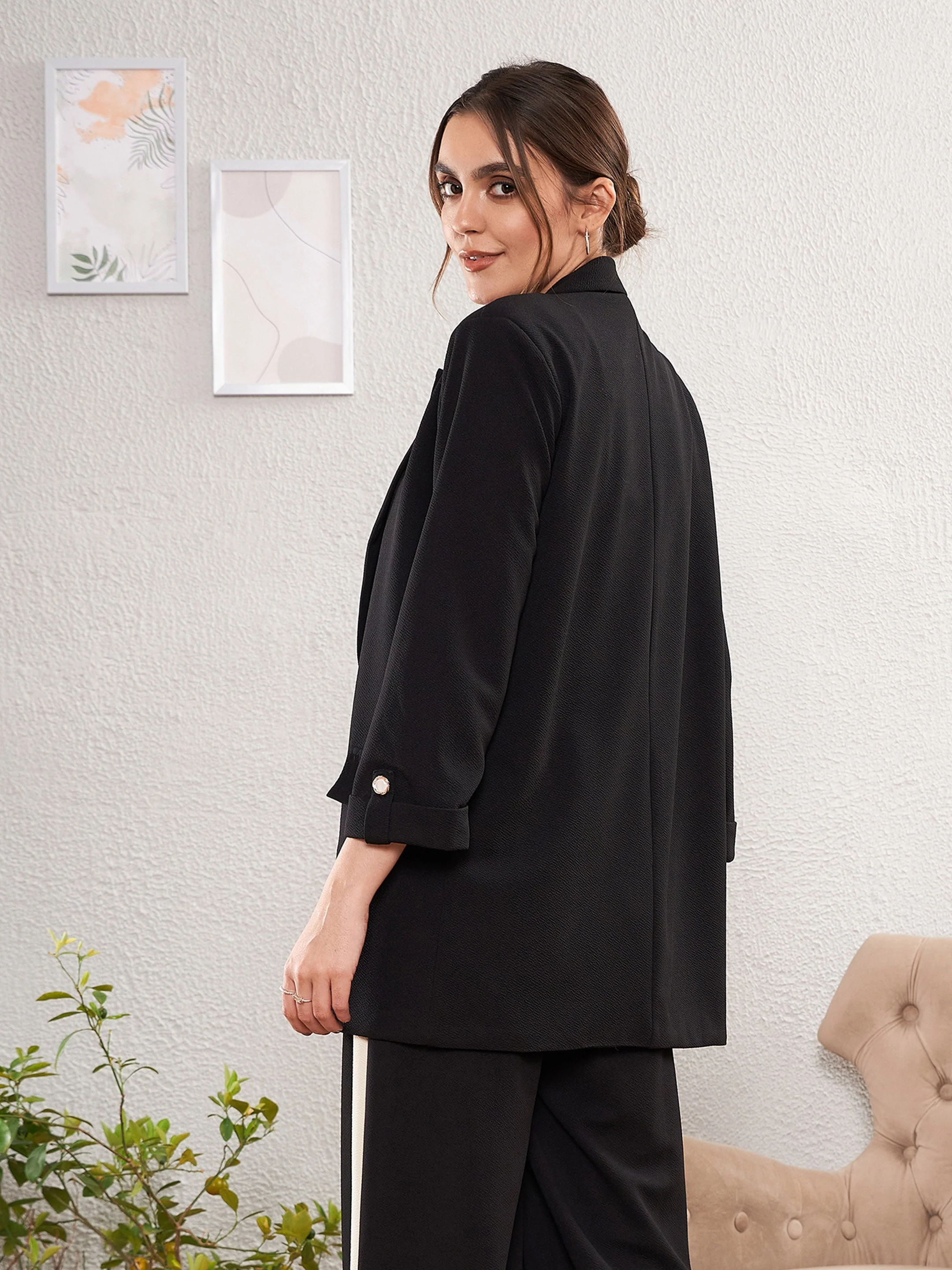 Women Black Longline Front Open Blazer - Image 2