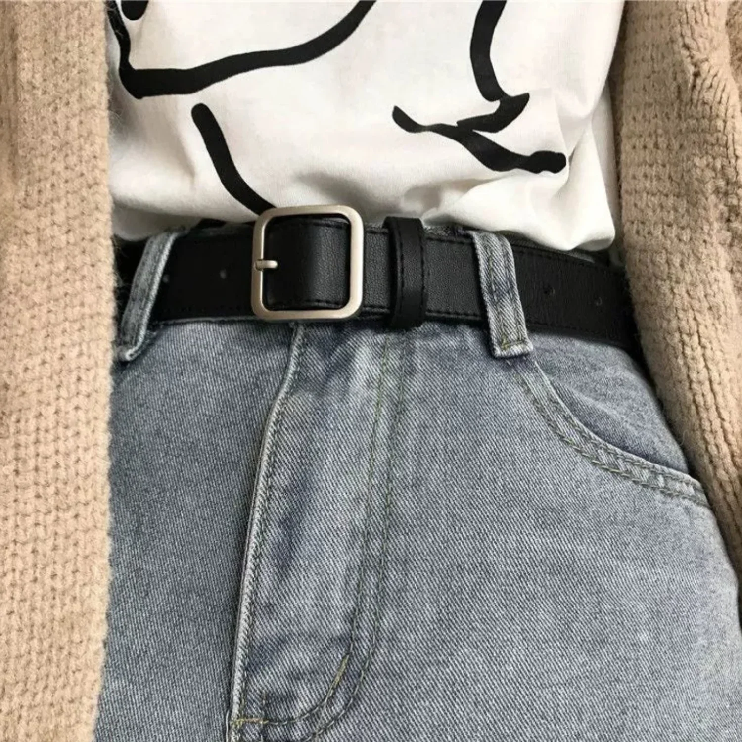 Women Black Matte Silver Square Buckle Belt
