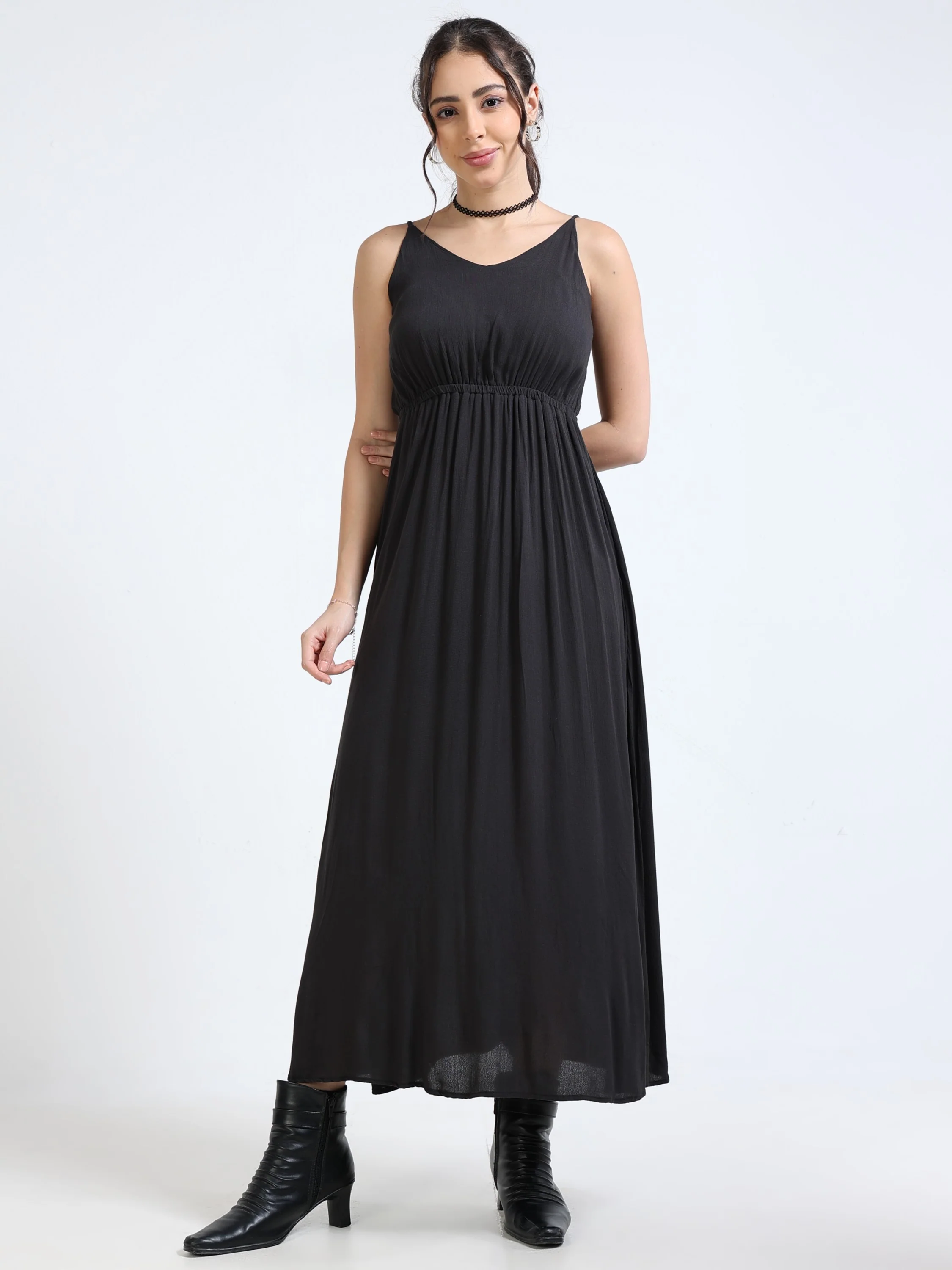 Women Black Maxi Dress - Image 4