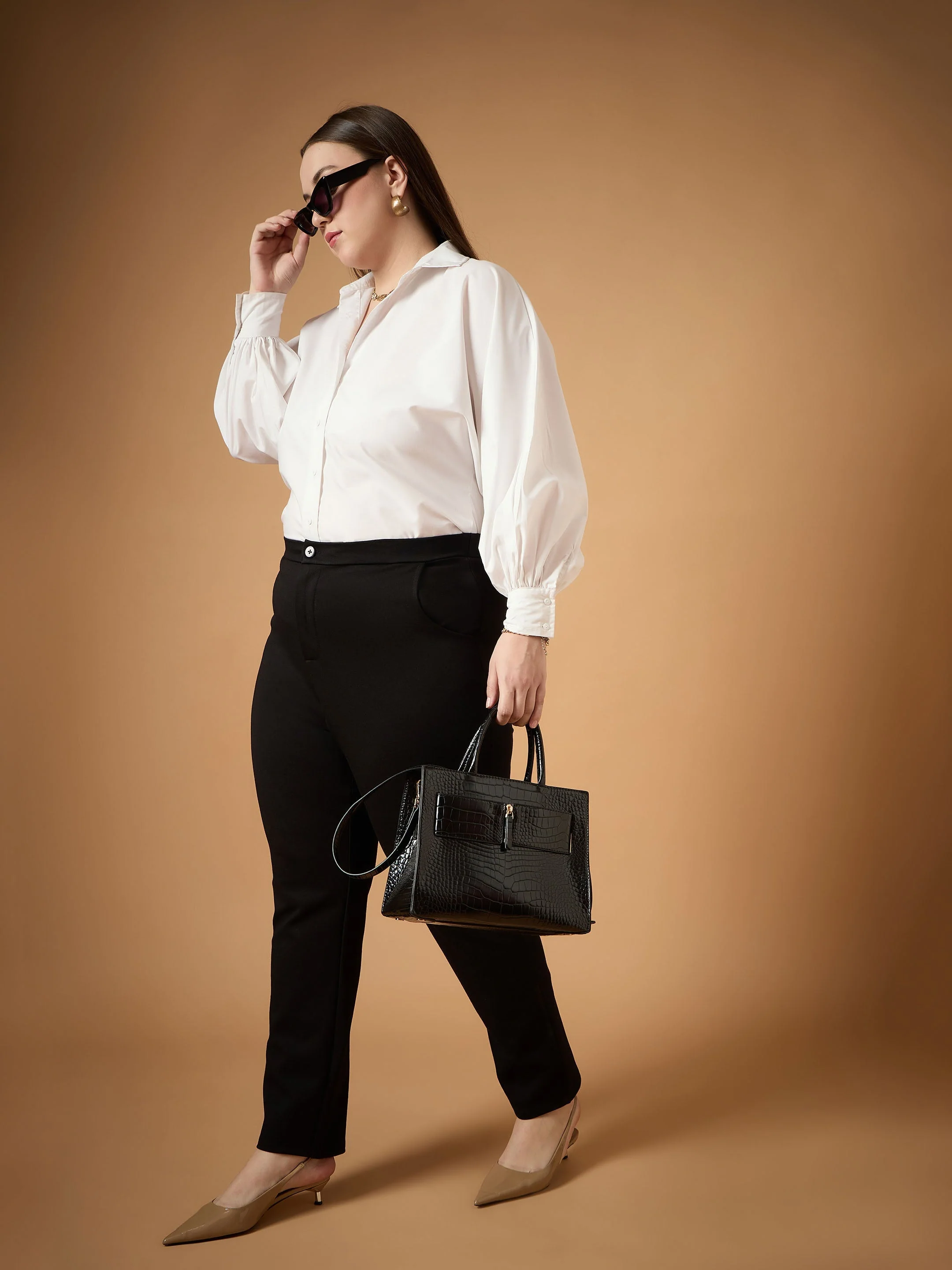 Women Black Mom Fit Pants - Image 2