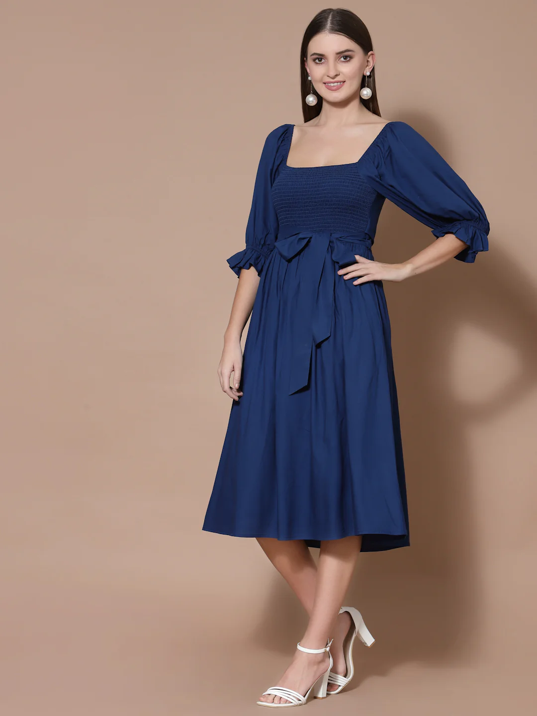 Women Black Odour Free Crepe Midi Dress - Image 5