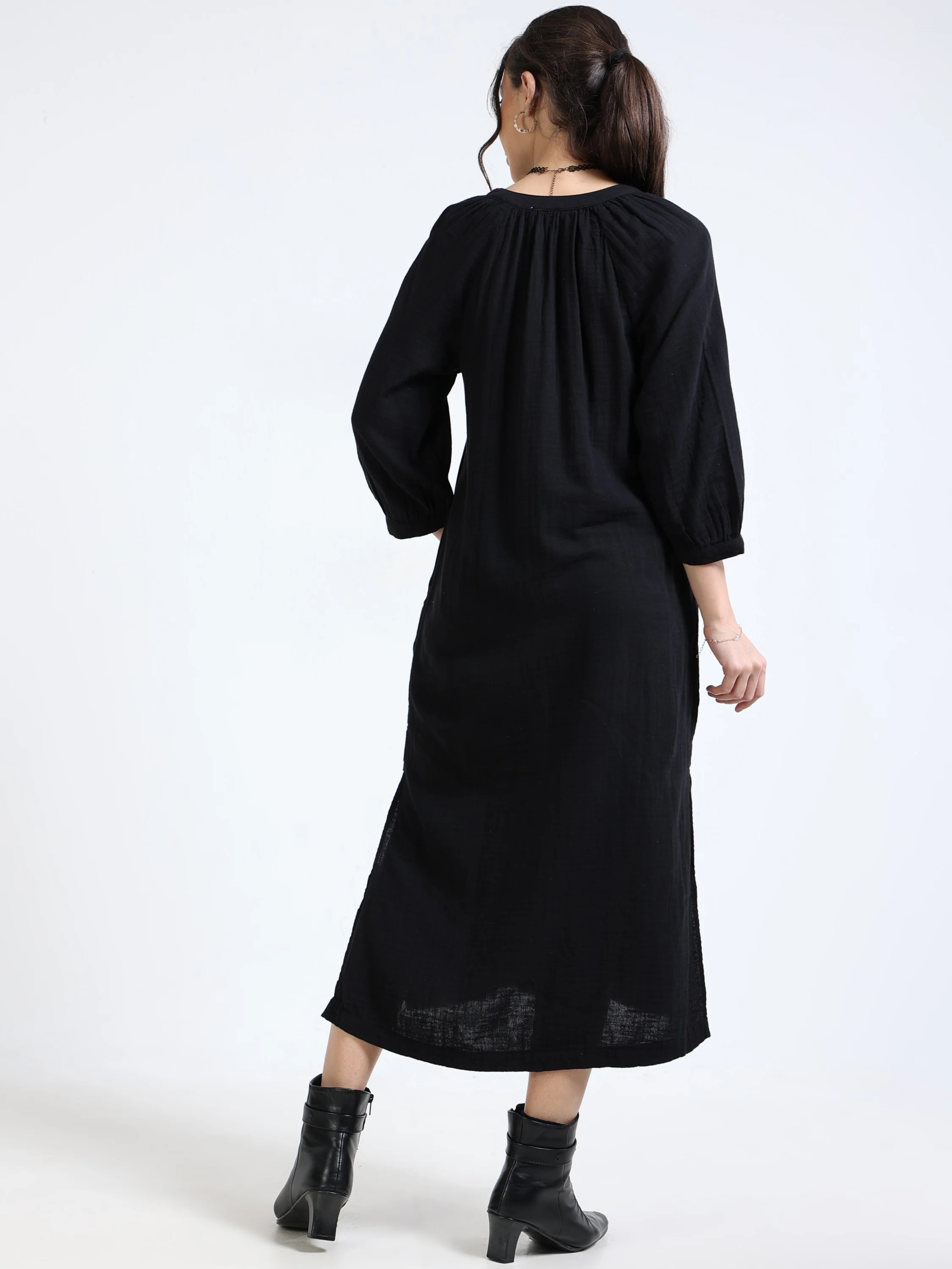Women Black Oversized Gauze Dress - Image 3