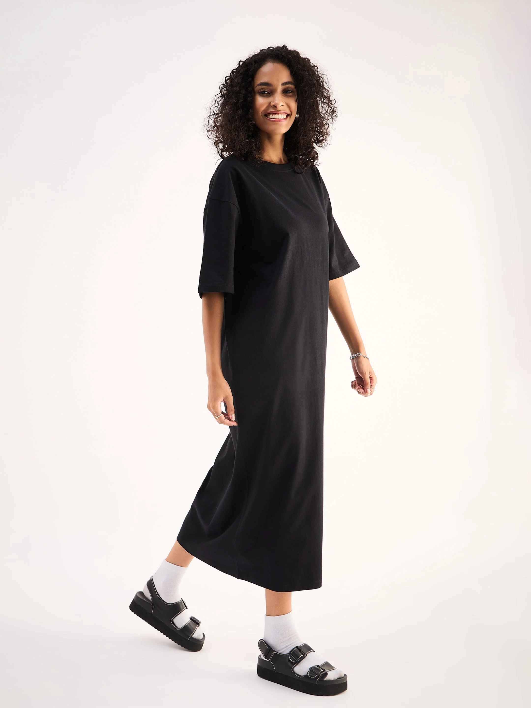 Women Black Oversized T-Shirt Dress - Image 3