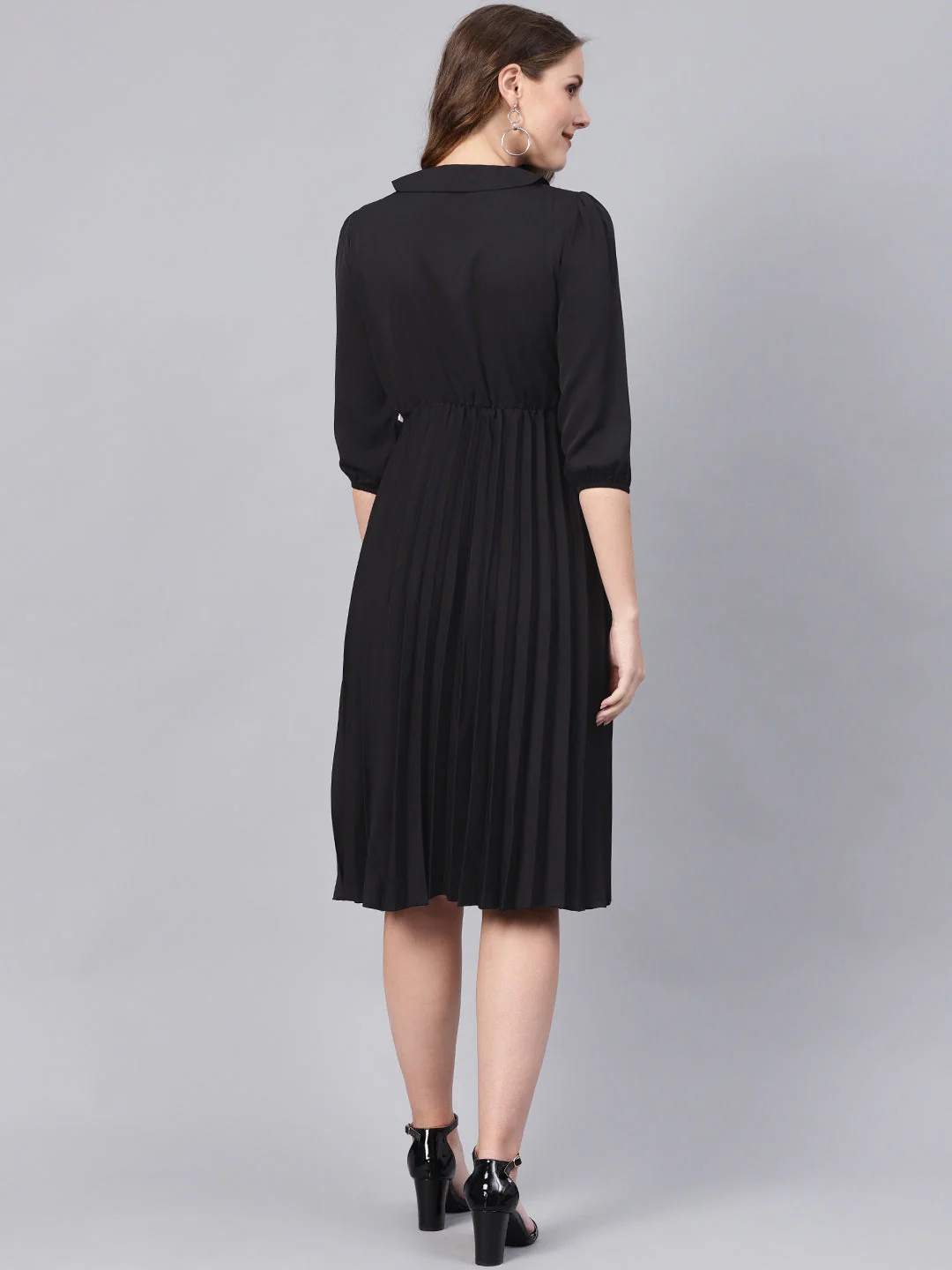 Women Black Peterpan Belted Pleated Midi Dress - Image 3