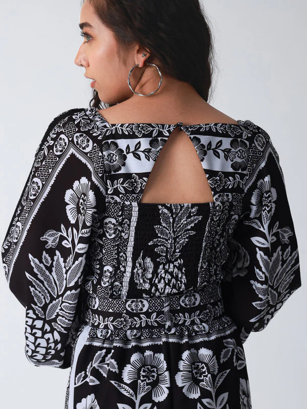 Women Black Pineapple Scarf Print Co-Ord Set - Image 4