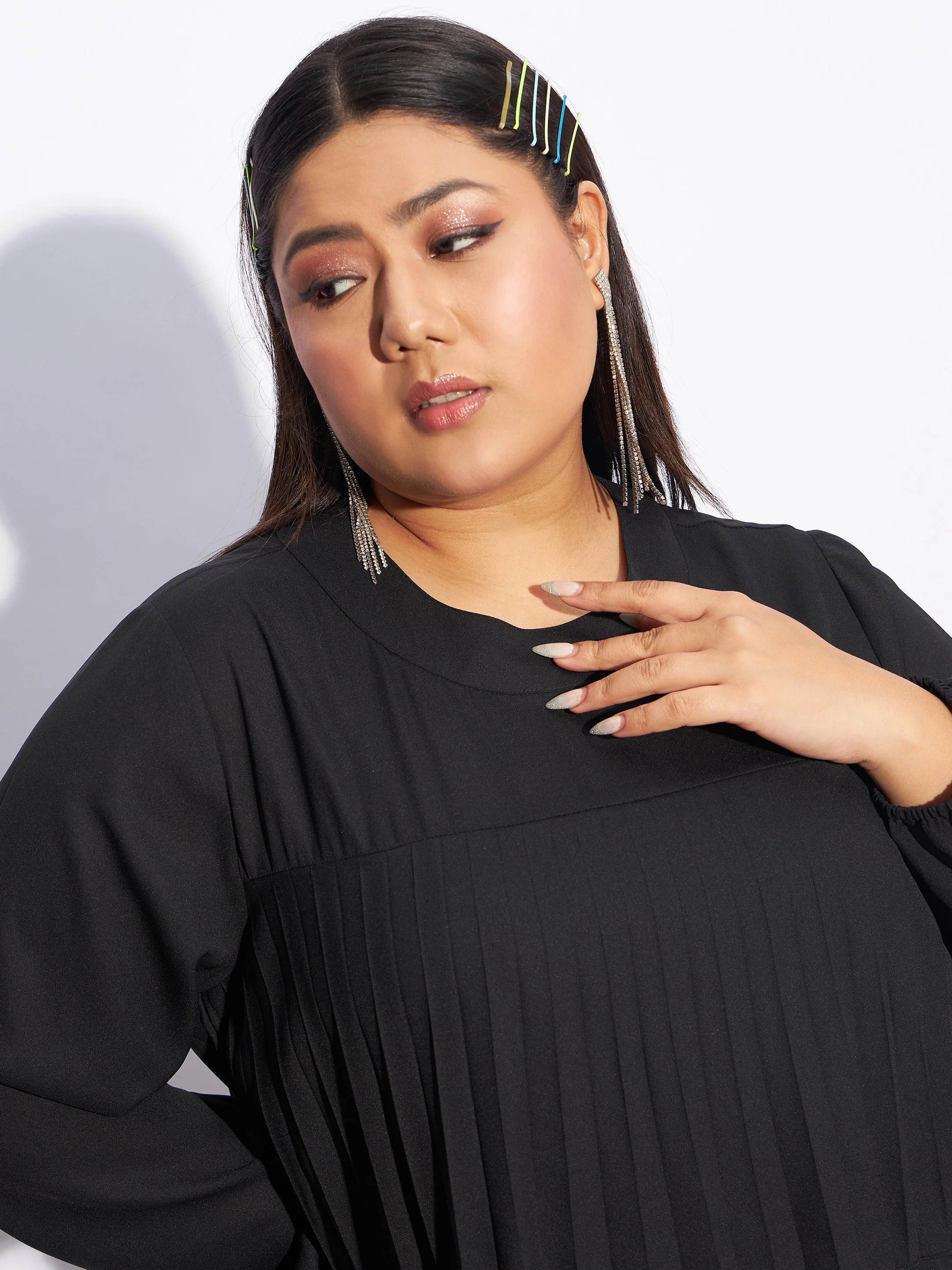 Women Black Pleated Skater Tiered Dress - Image 4