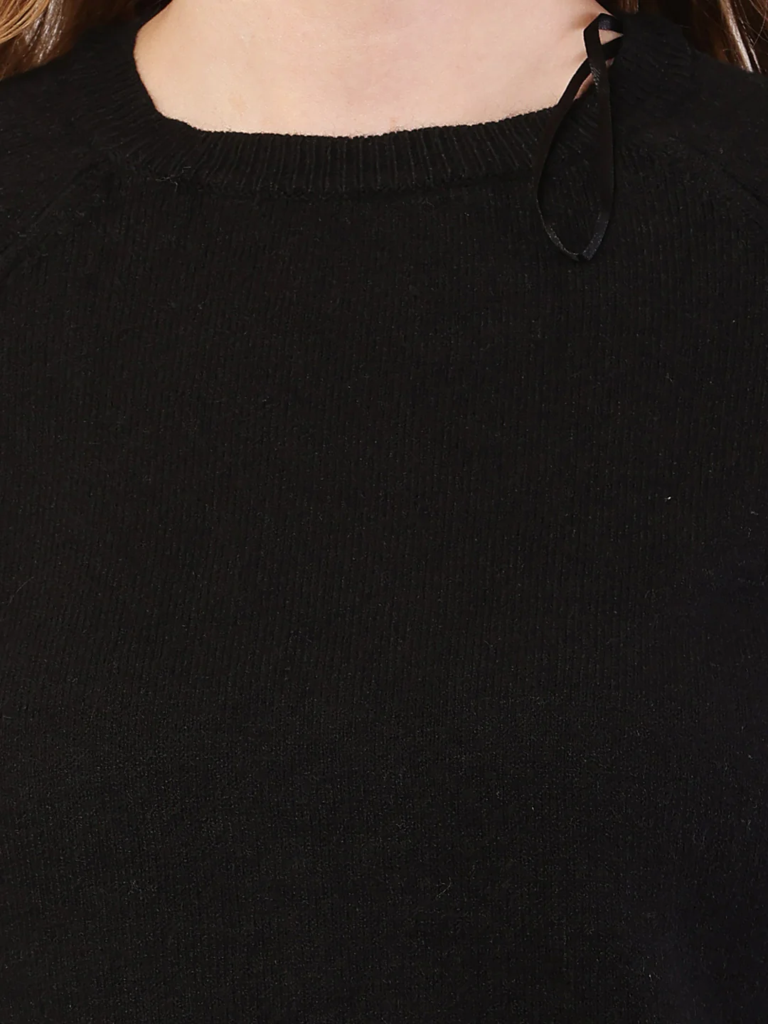 Women black polyester round neck sweater - Image 5