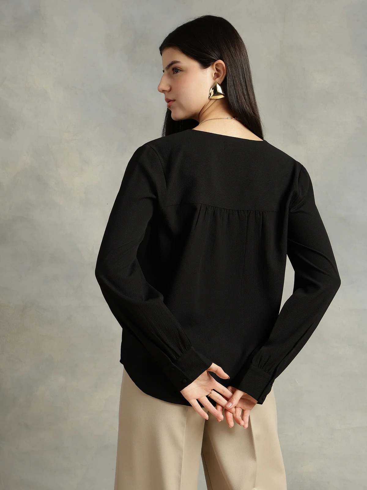 Women Black Polyester V-Neck Top - Image 2