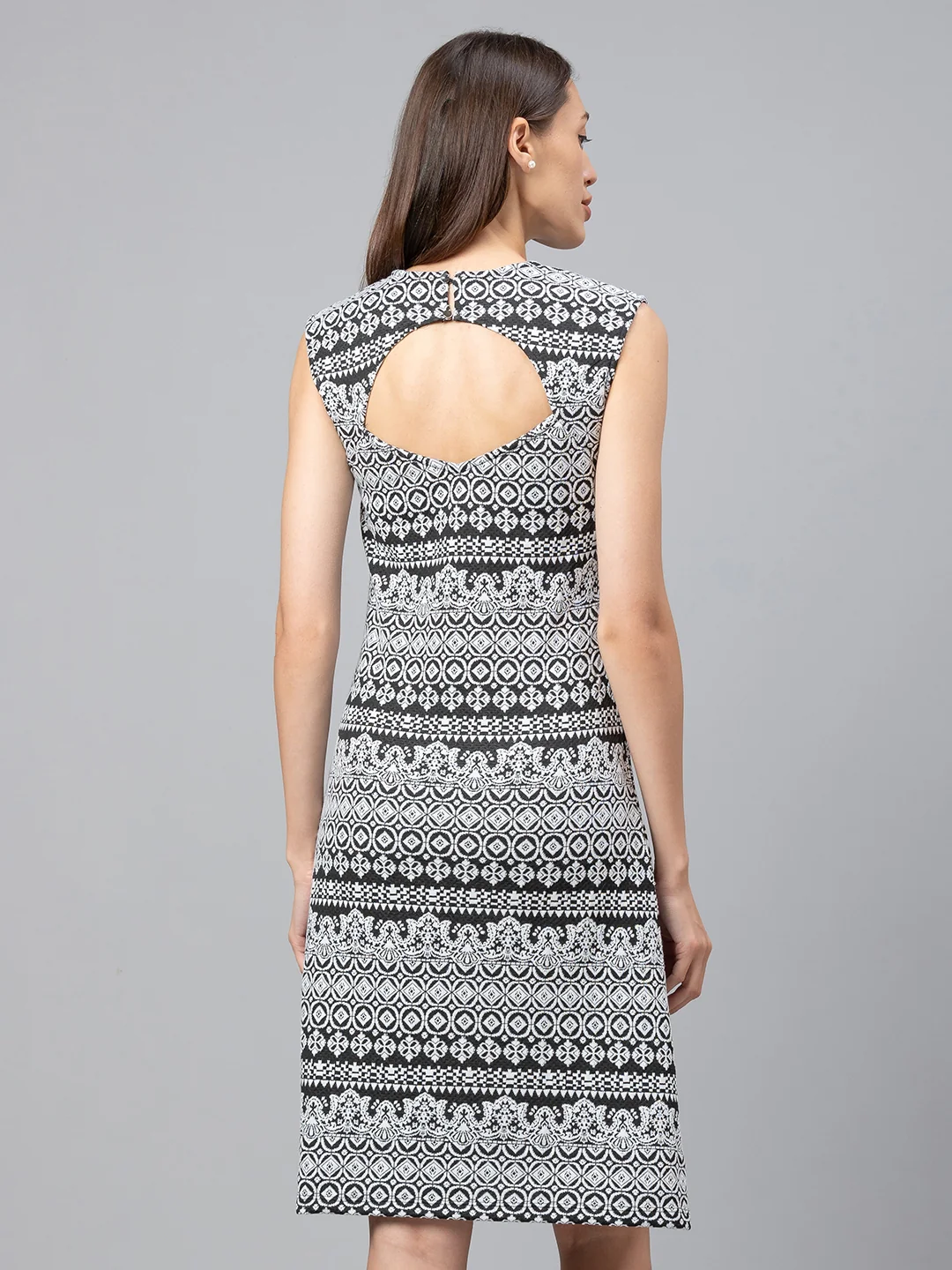 Women Black Printed Dress - Image 3