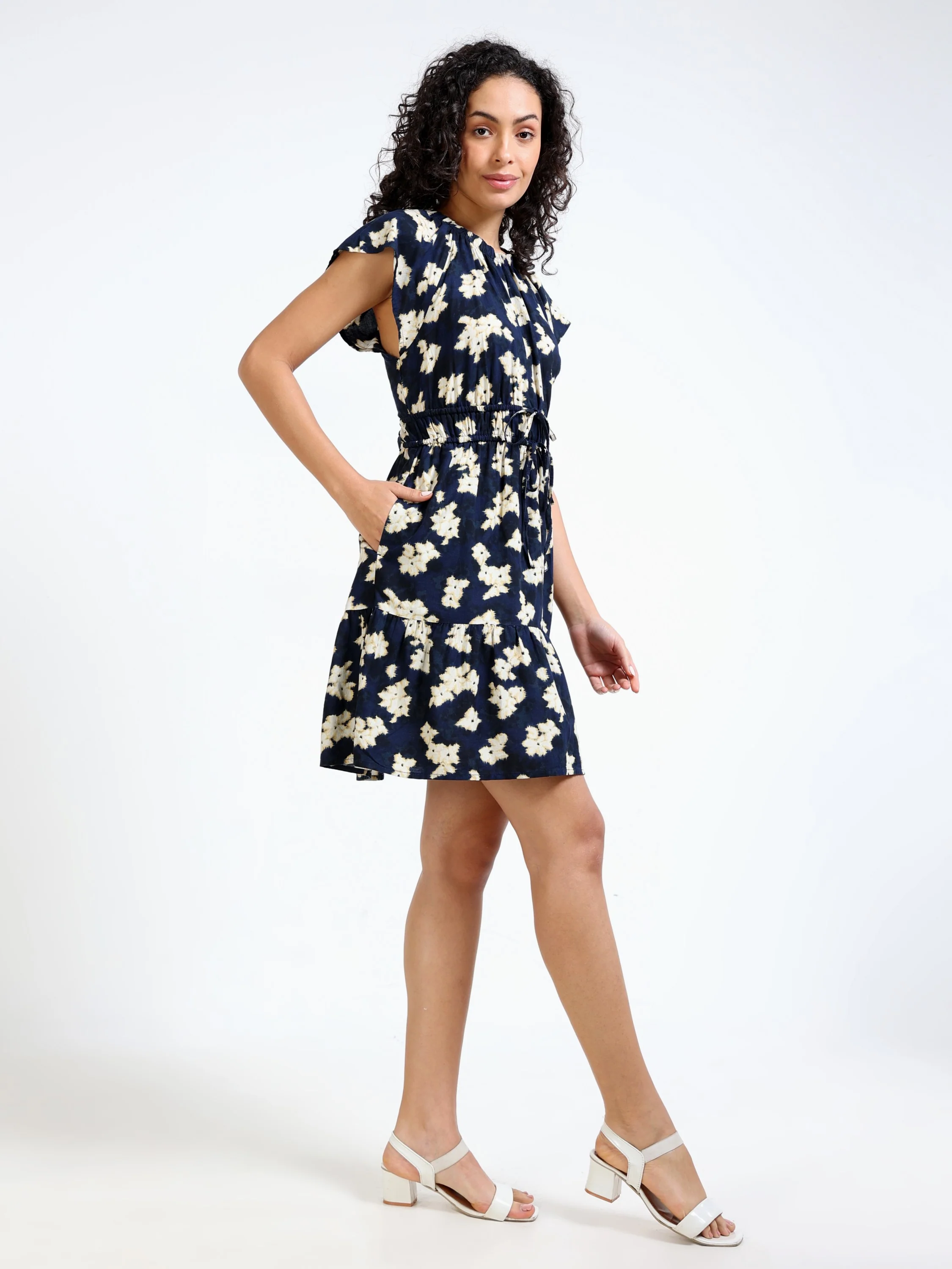 Women Black Printed Flare Dress - Image 5