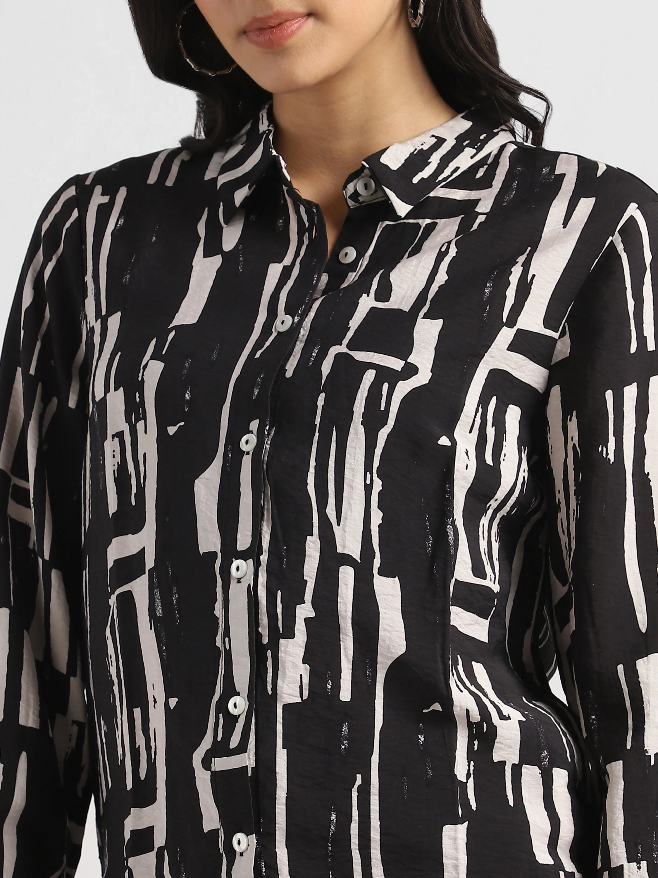 Women Black Printed Regular Fit Shirt - Image 6