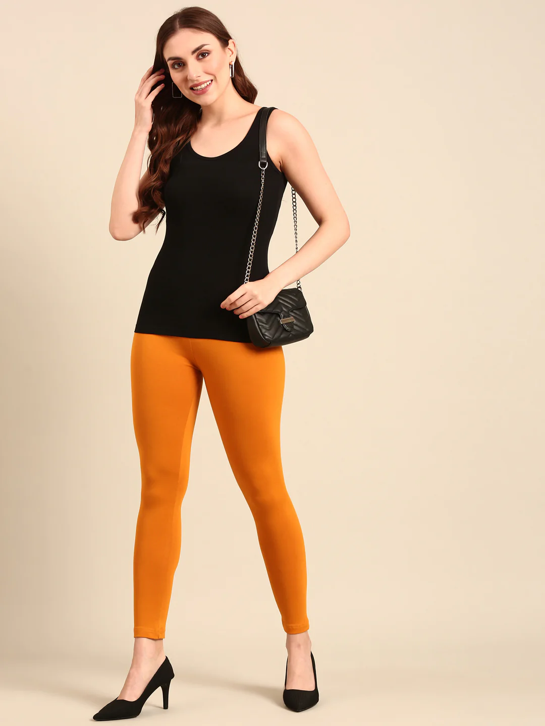 Women Black Razor Back - Image 5