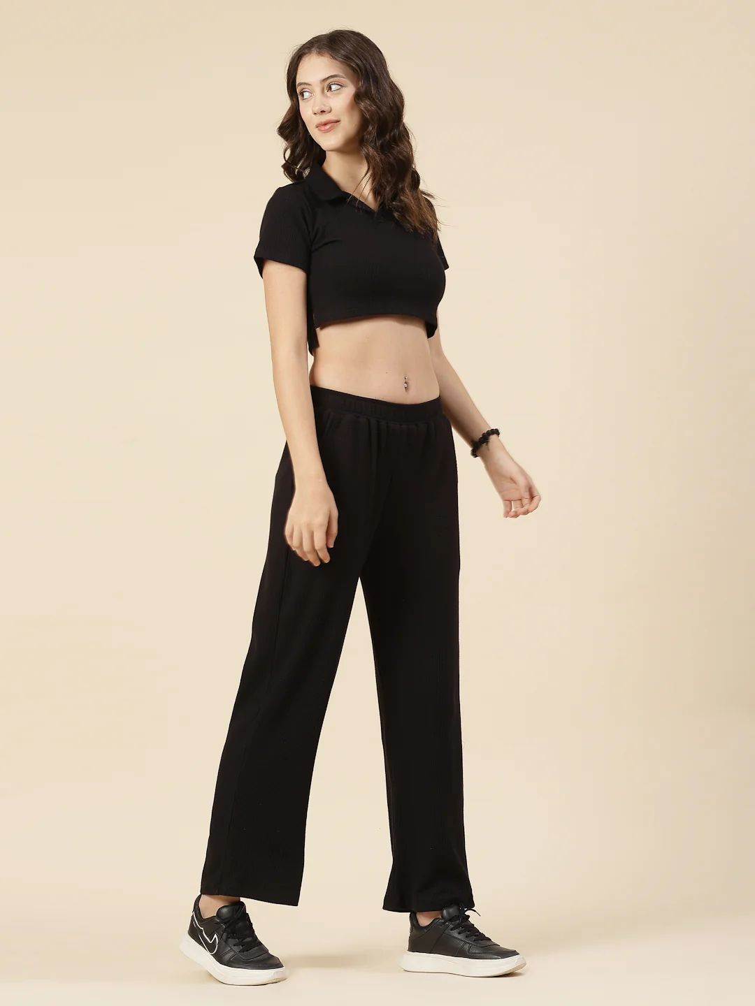 Women Black Regular Fit co-ords - Image 5
