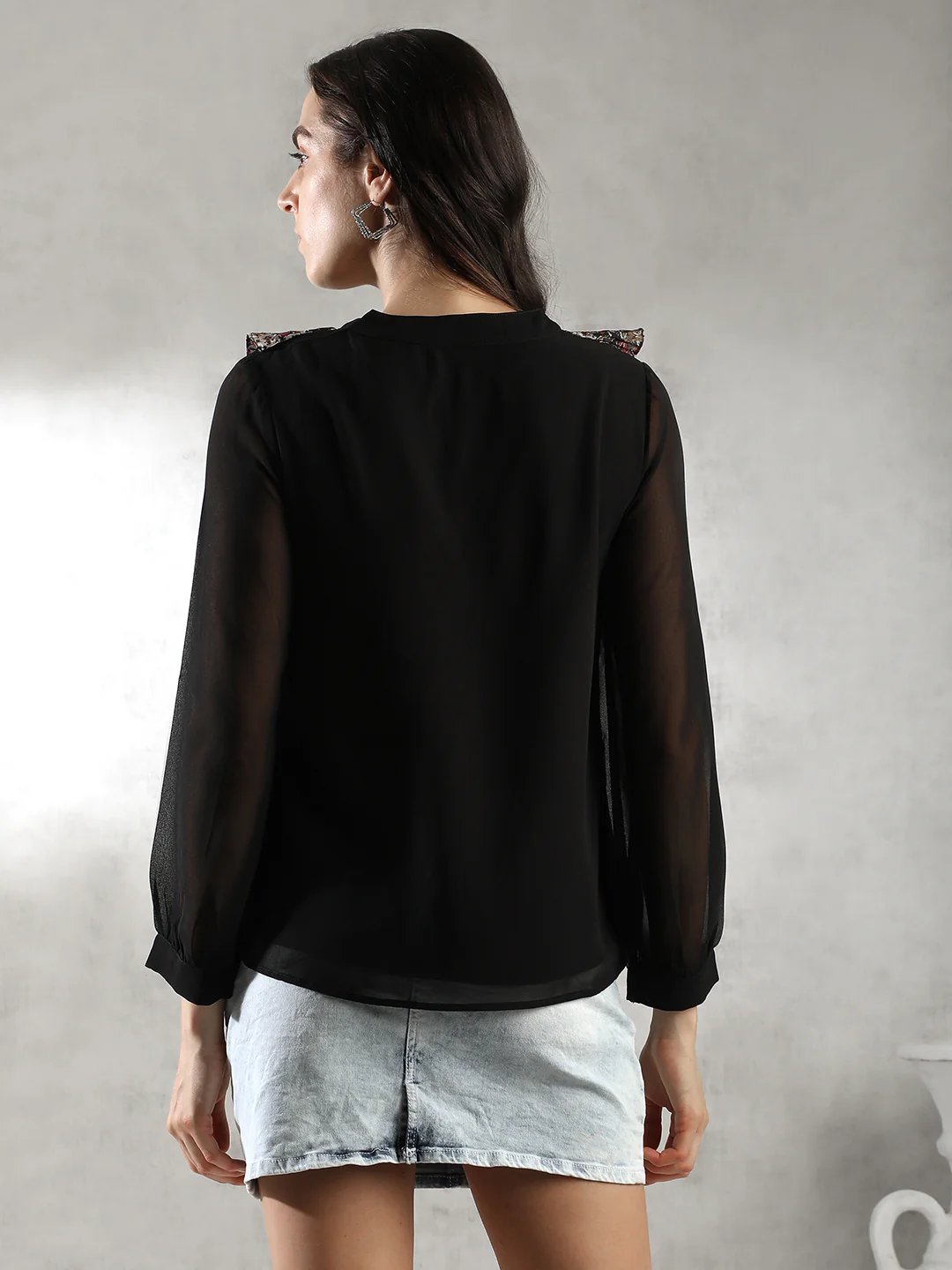 Women Black Front Ruffles Top - Image 3