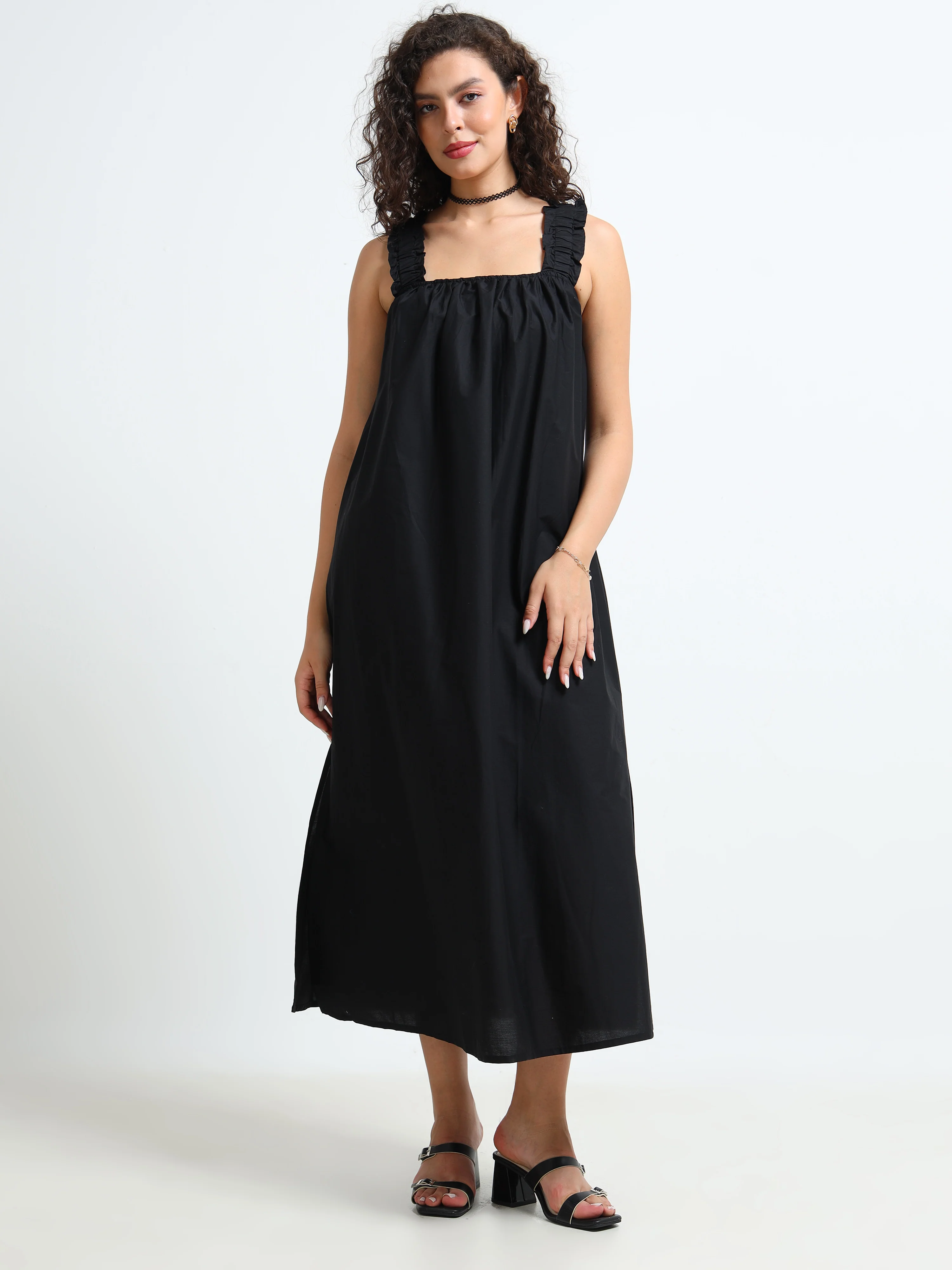Women Black Relaxed Midi Dress - Image 2