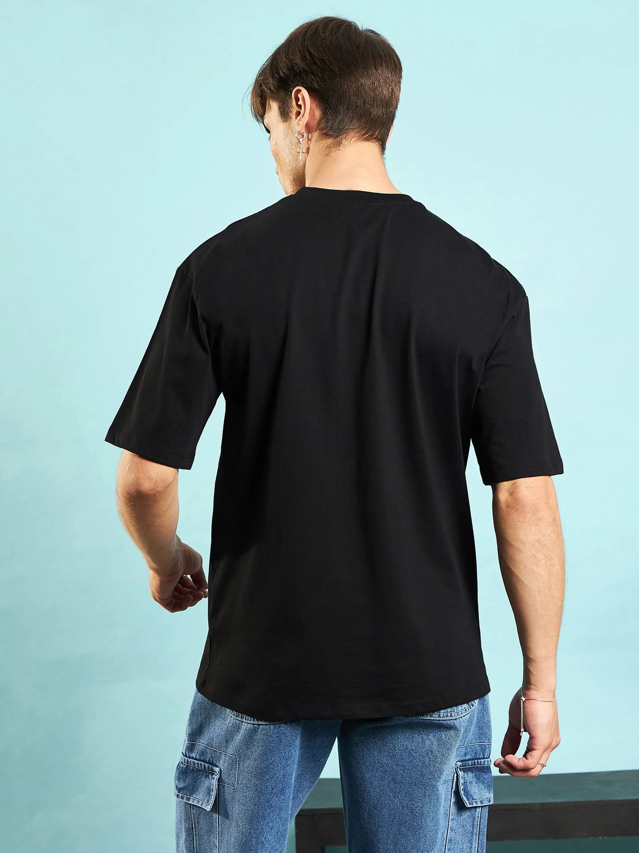 Women Black Retro Photographic Printed Oversized T-shirt - Image 9