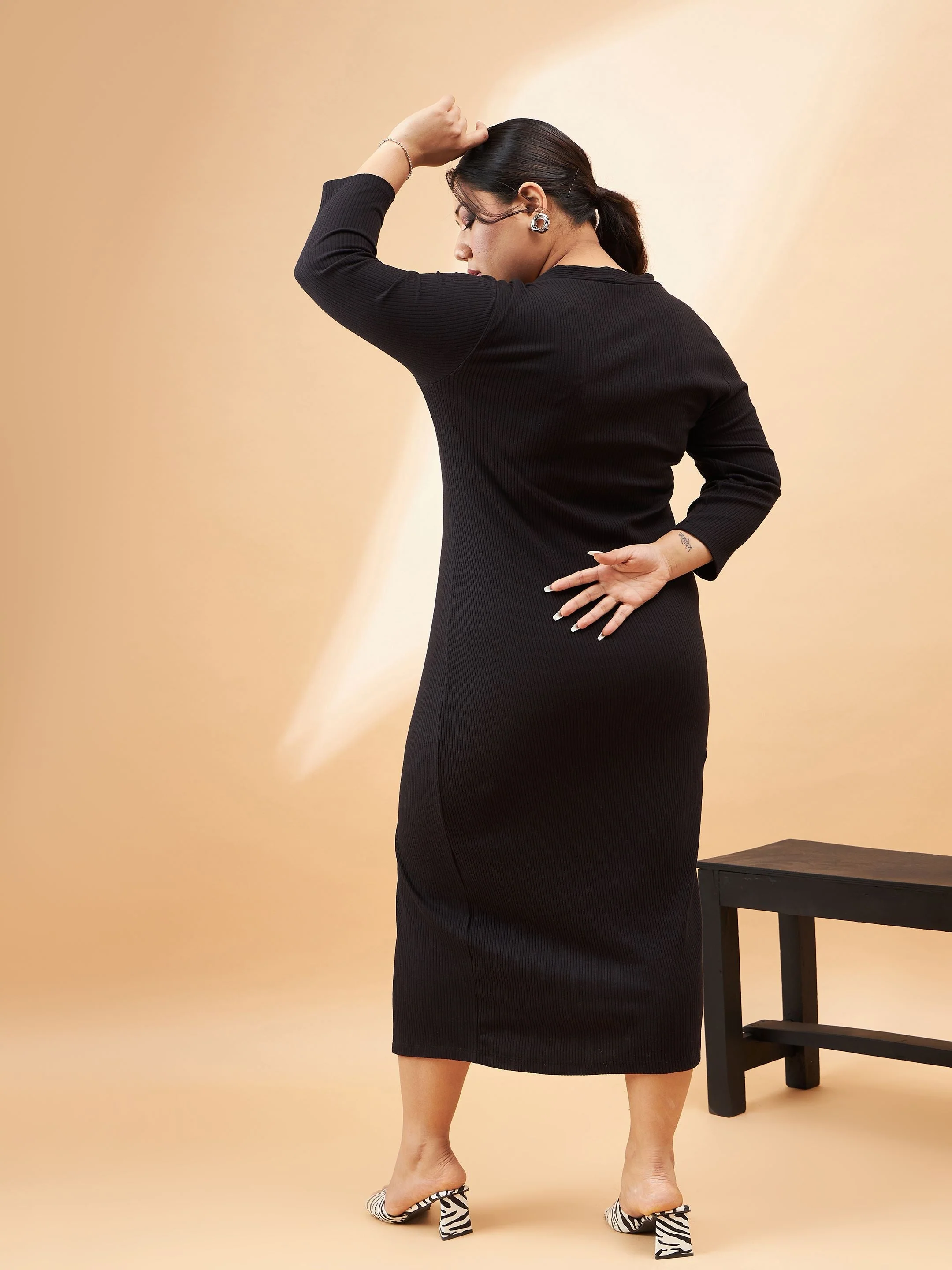 Women Black Rib Front Button V-Neck Midi Dress - Image 5