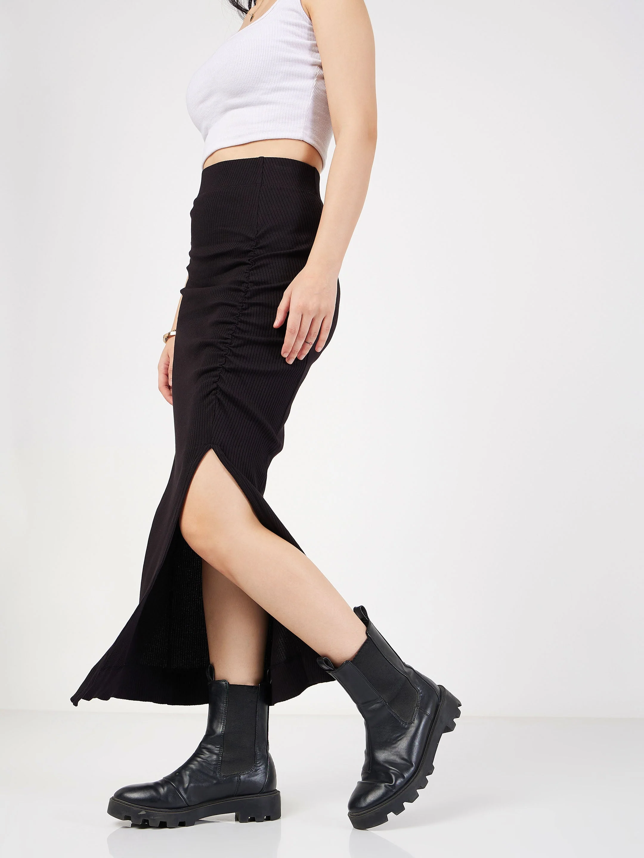 Women Black Rib Front Ruched Midi Skirt - Image 3