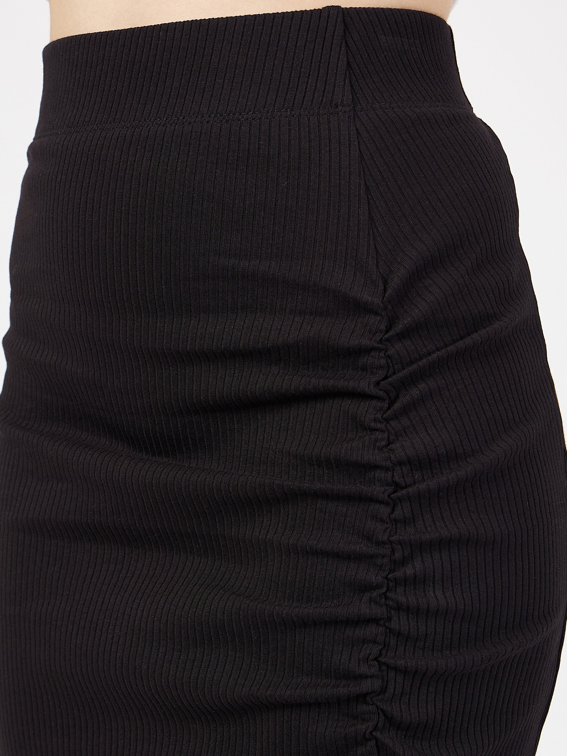 Women Black Rib Front Ruched Midi Skirt - Image 4