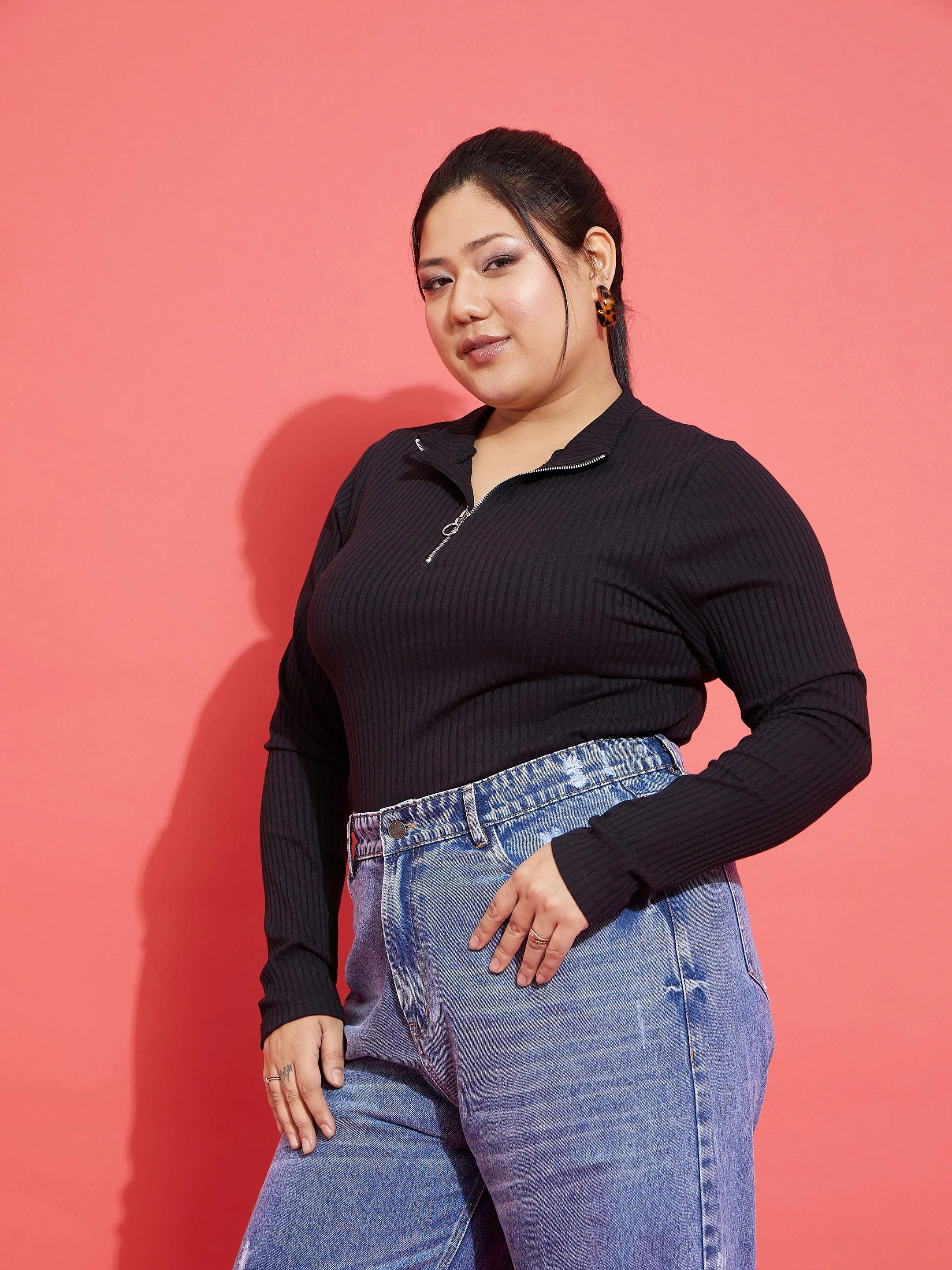 Women Black Rib Front Zipper Top - Image 3