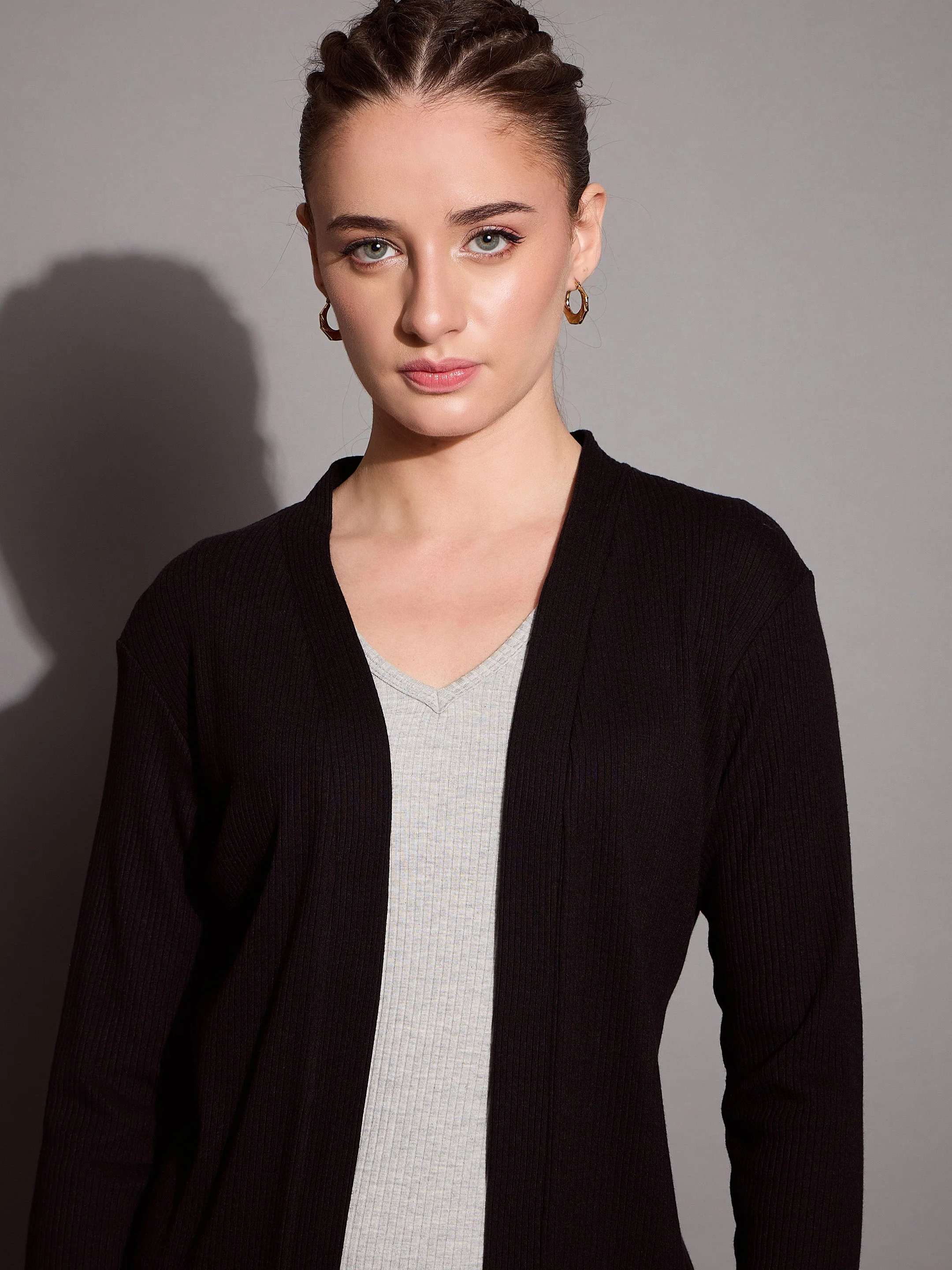 Women Black Rib Full Sleeves Shrug - Image 3