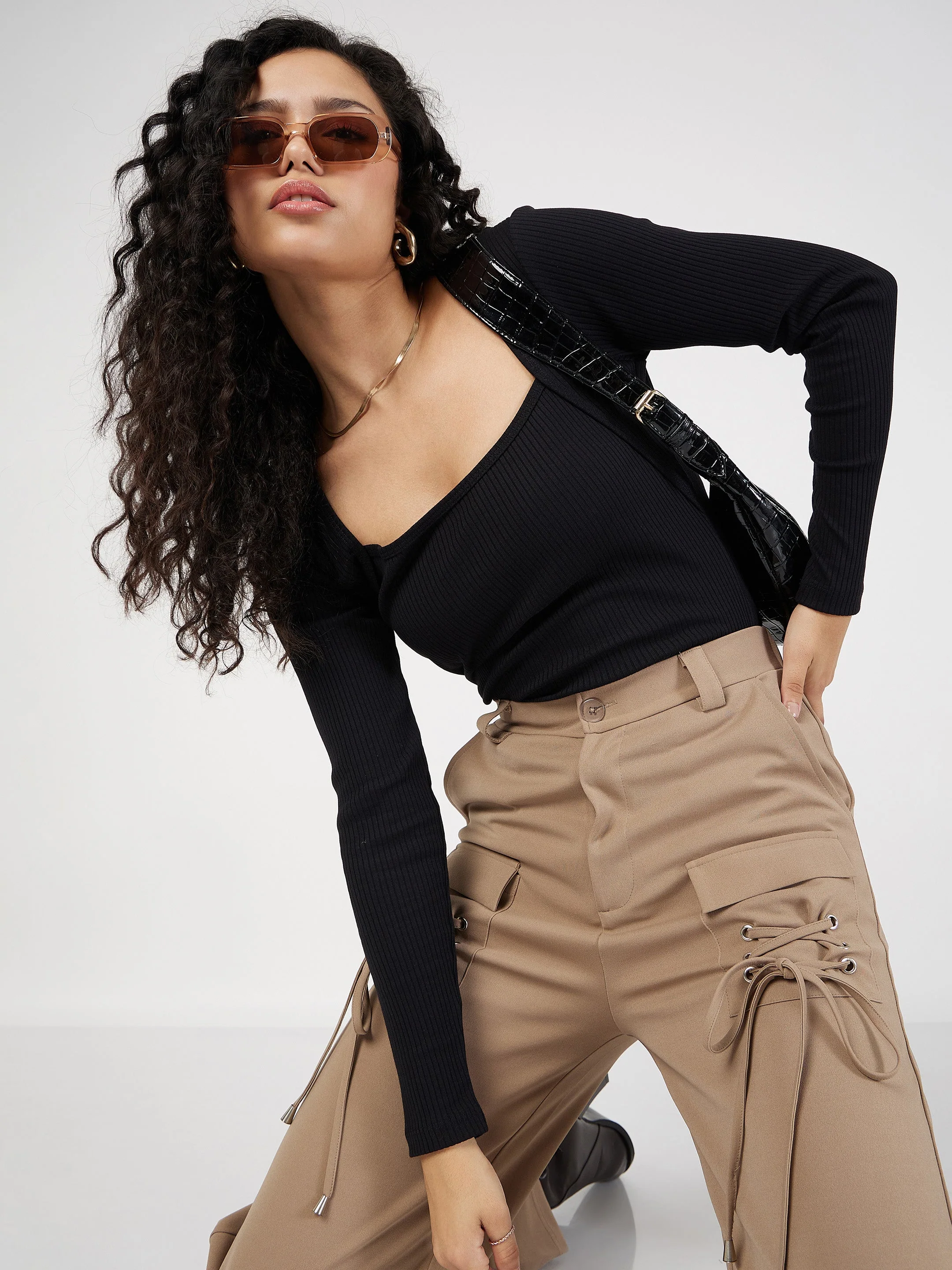 Women Black Rib Square Neck Full Sleeves Top - Image 4