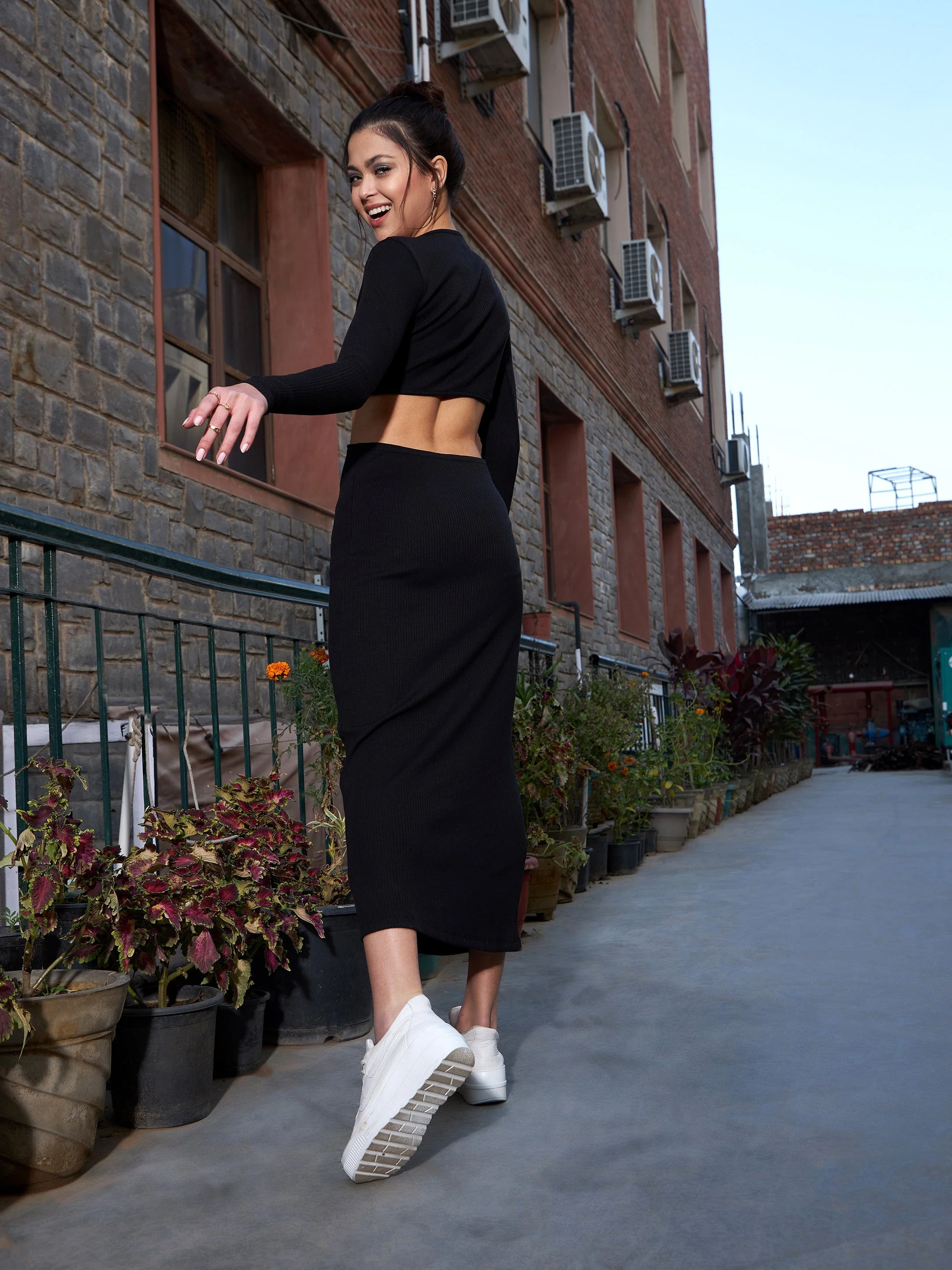 Women Black Rib Waist Cut Out Maxi Dress - Image 4