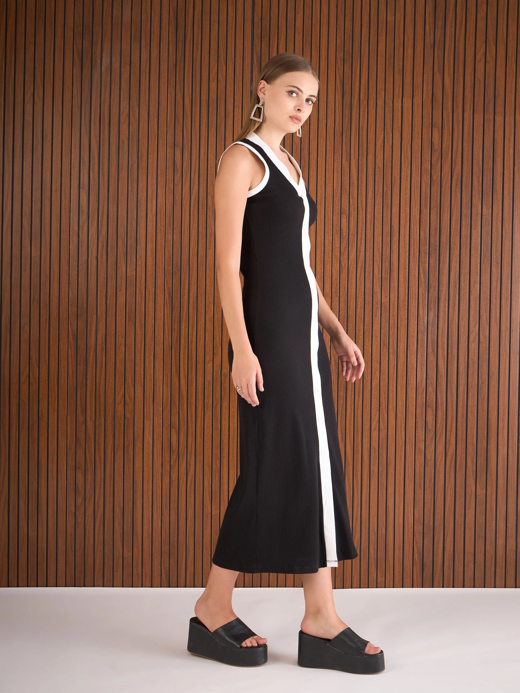 Women Black Rib With White Contrast Button Maxi Dress - Image 3