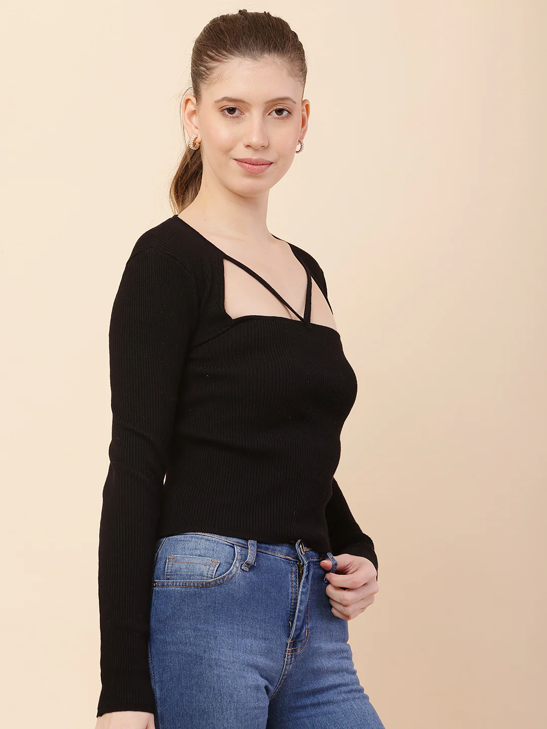 Women Black Ribbed V-neck Top - Image 2