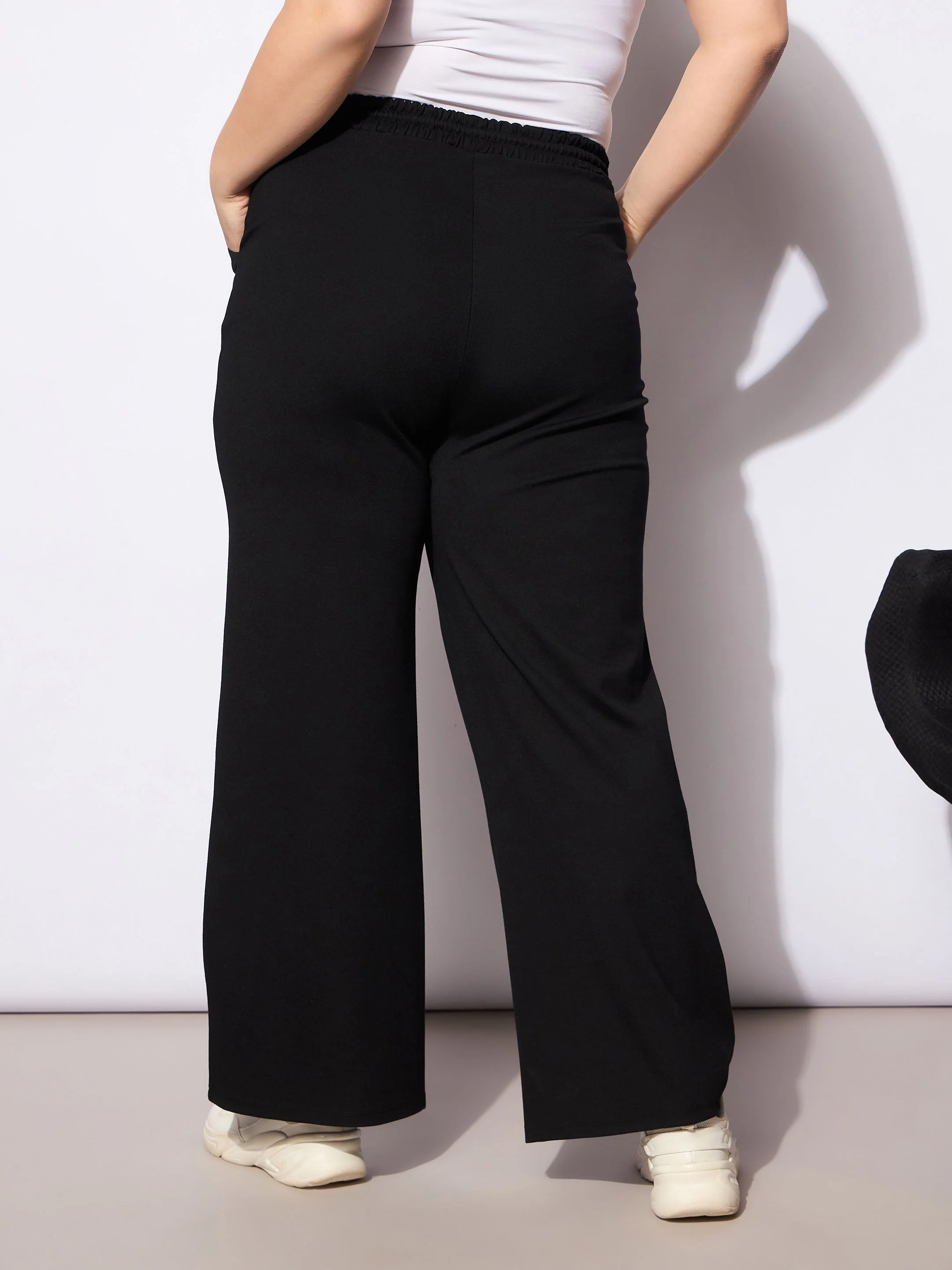 Women Black Roma Elasticated Straight Pants - Image 5