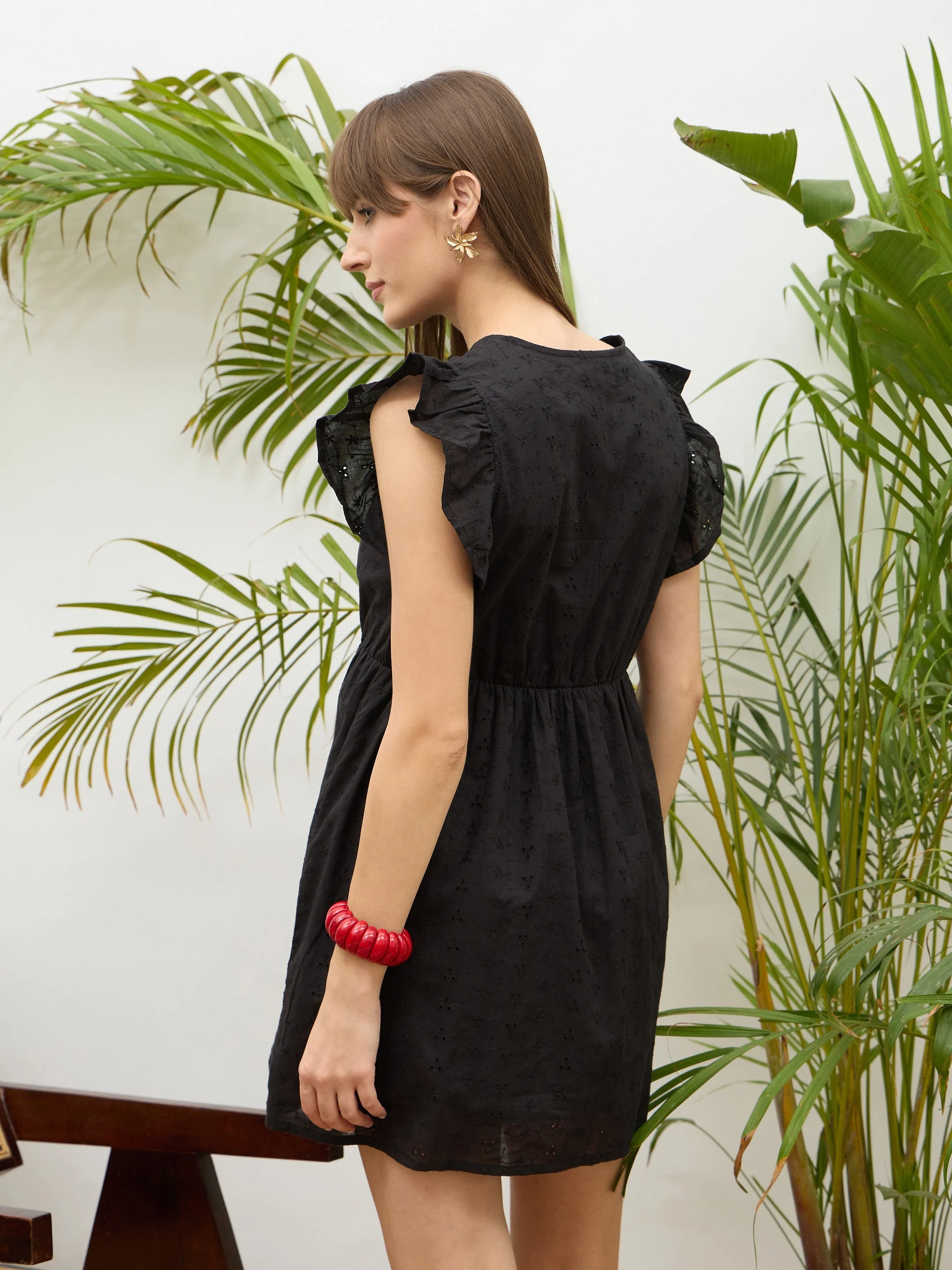 Women Black Schiffli Frill Sleeves Short Dress - Image 5