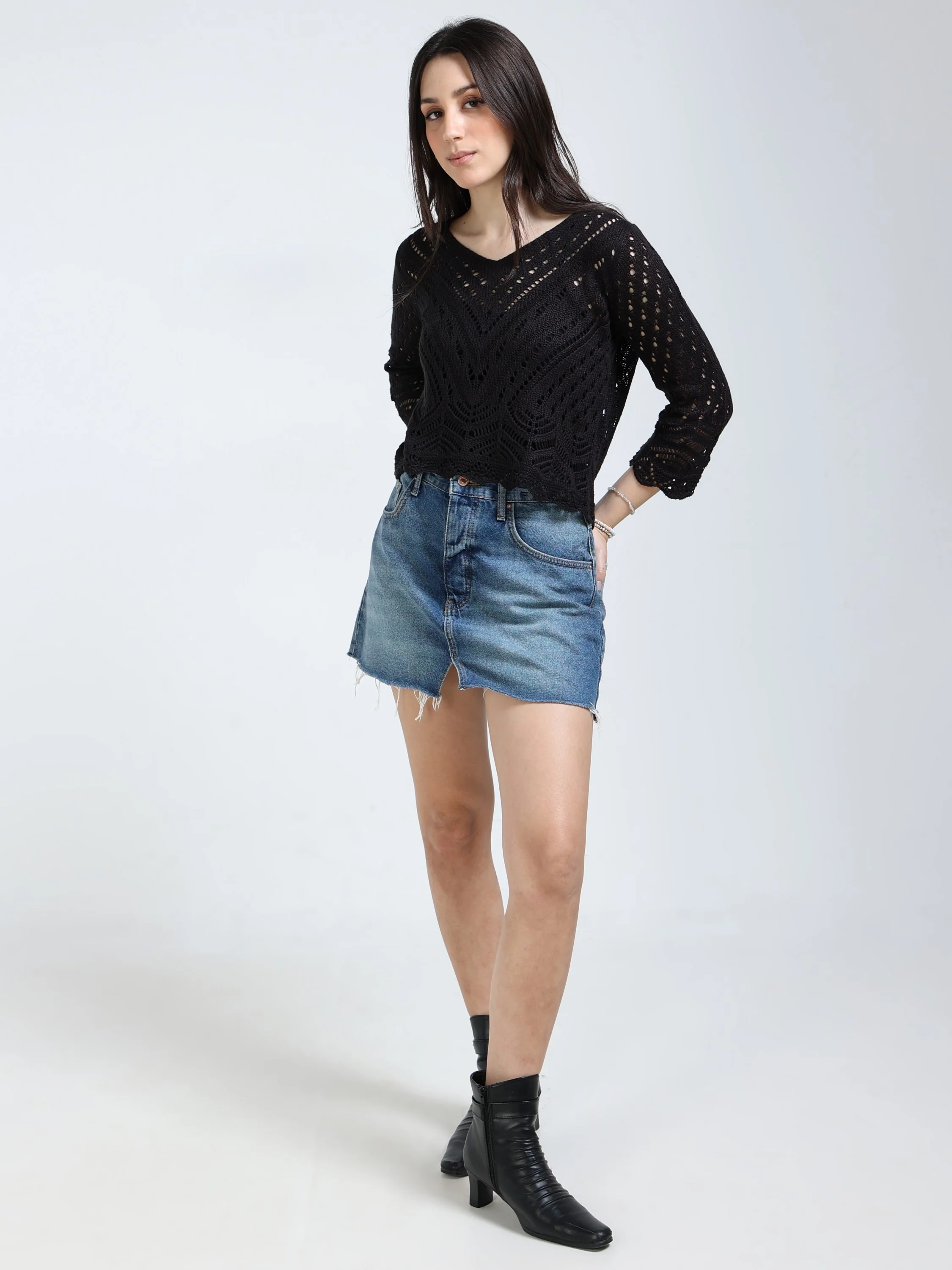 Women Black Crochet Knitted Top - Image 2