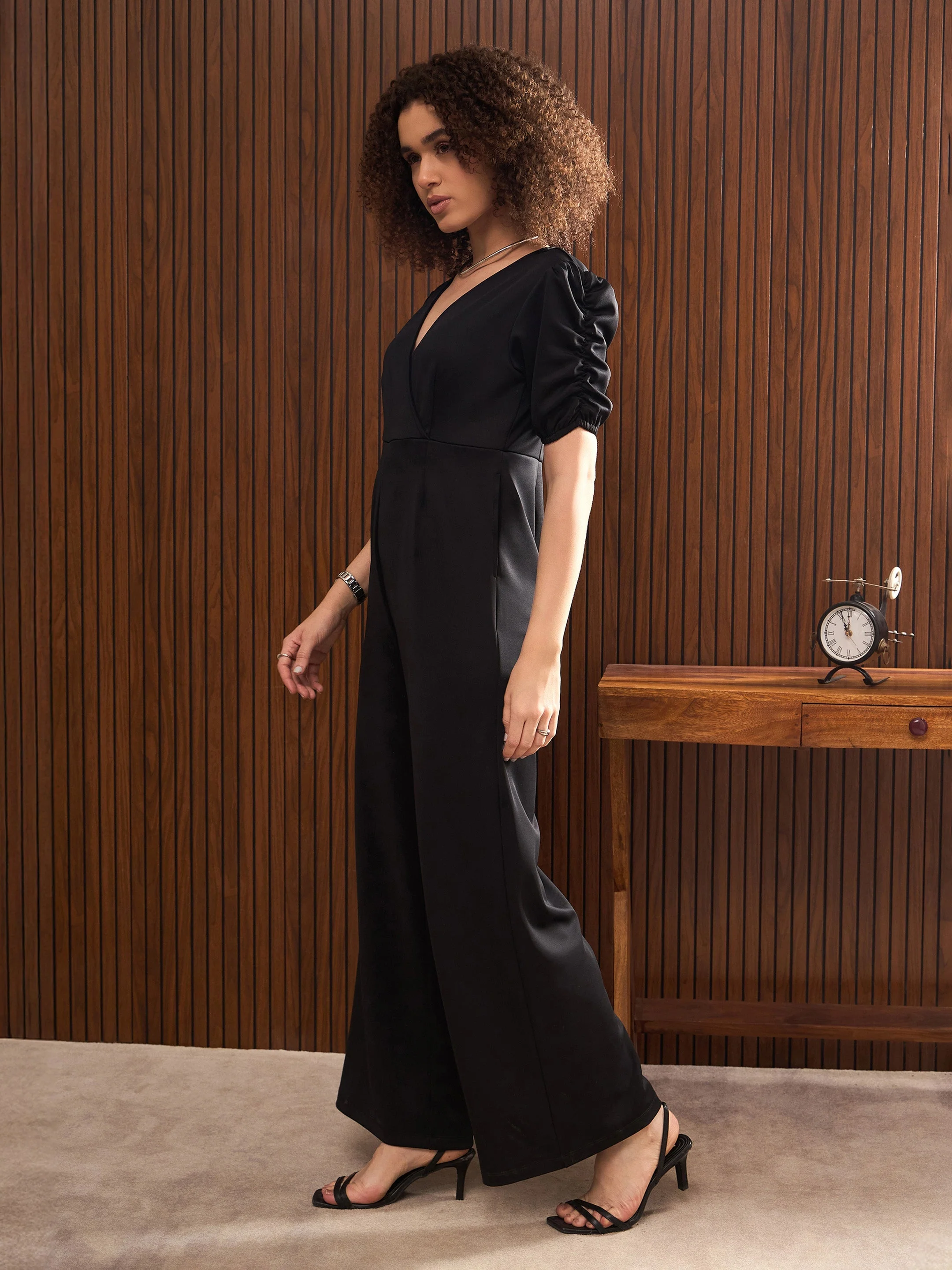 Women Black Side Pocket Puff Sleeves Jumpsuit - Image 3