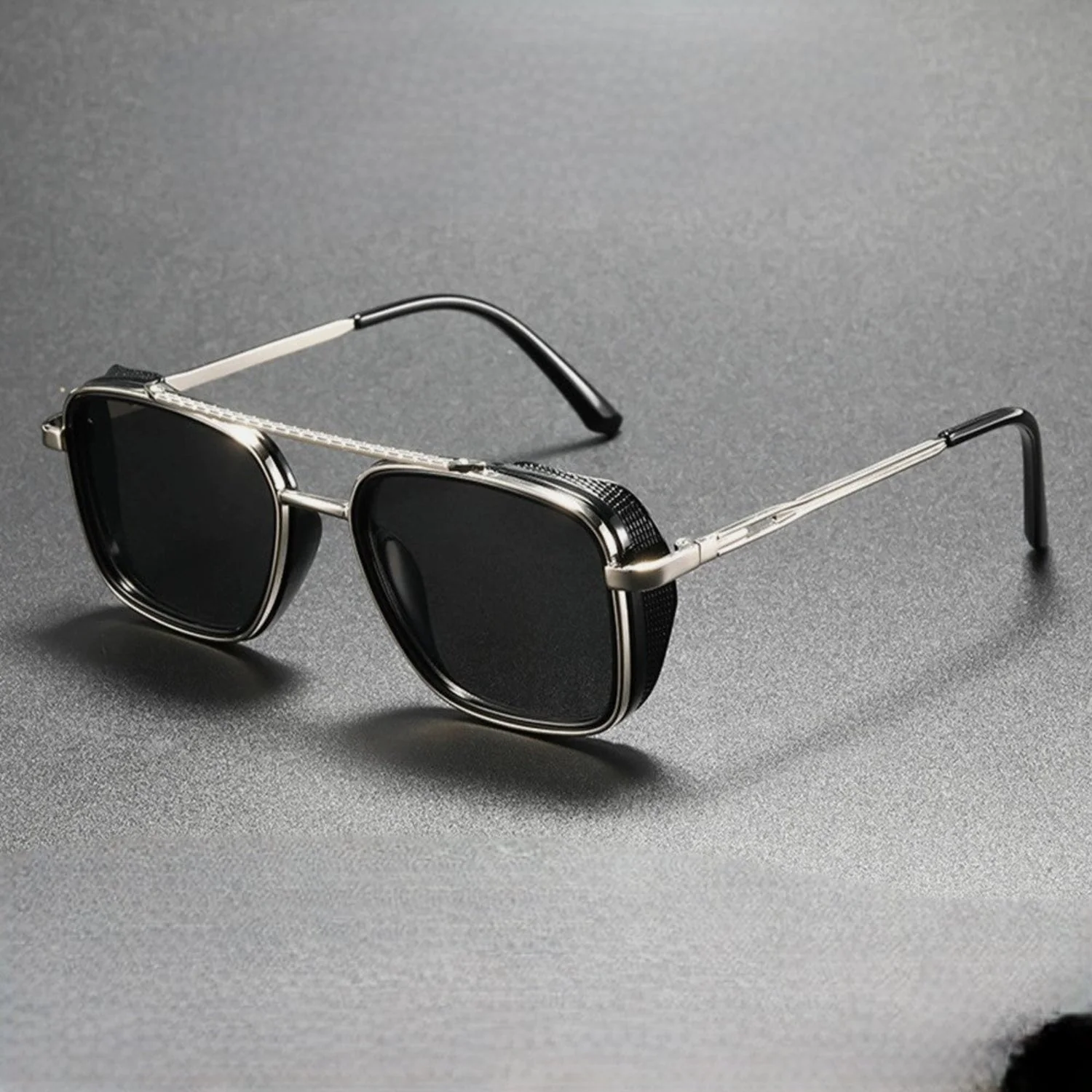 Women Black Silver Retro Sunglasses - Image 4