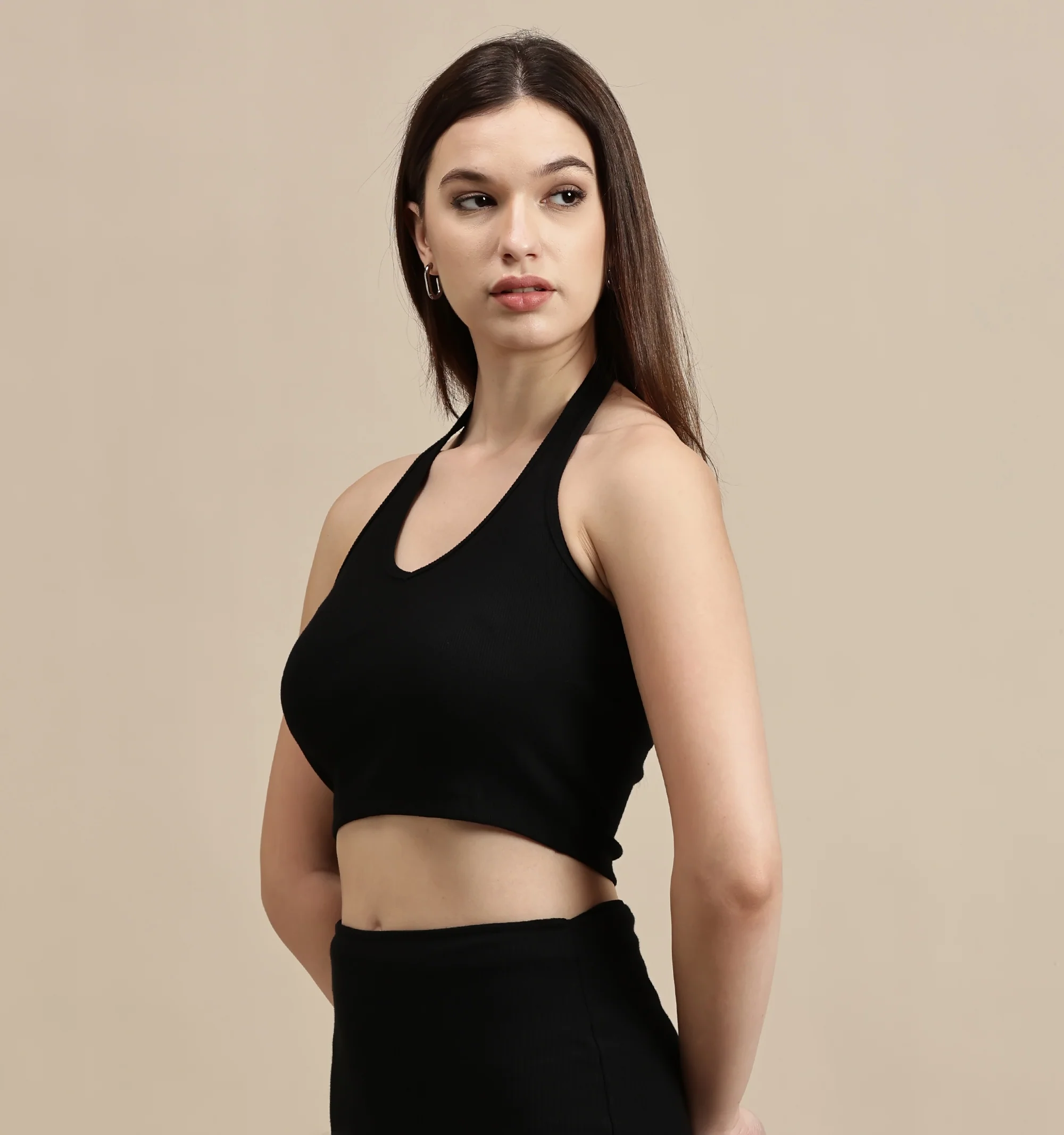 Women Black Sleeveless Crop Top - Image 5