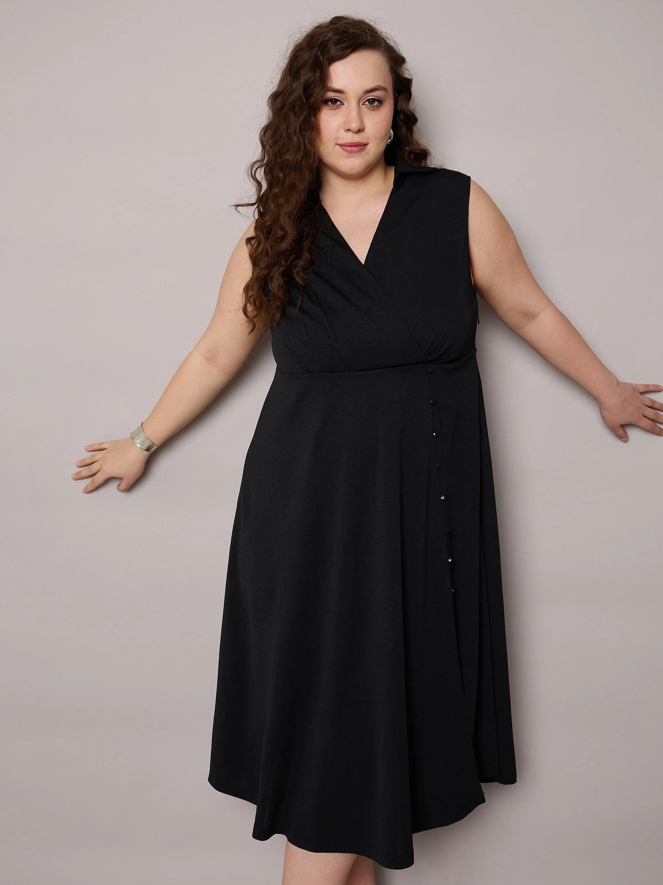 Women Black Sleeveless Side Slit Midi Dress - Image 2