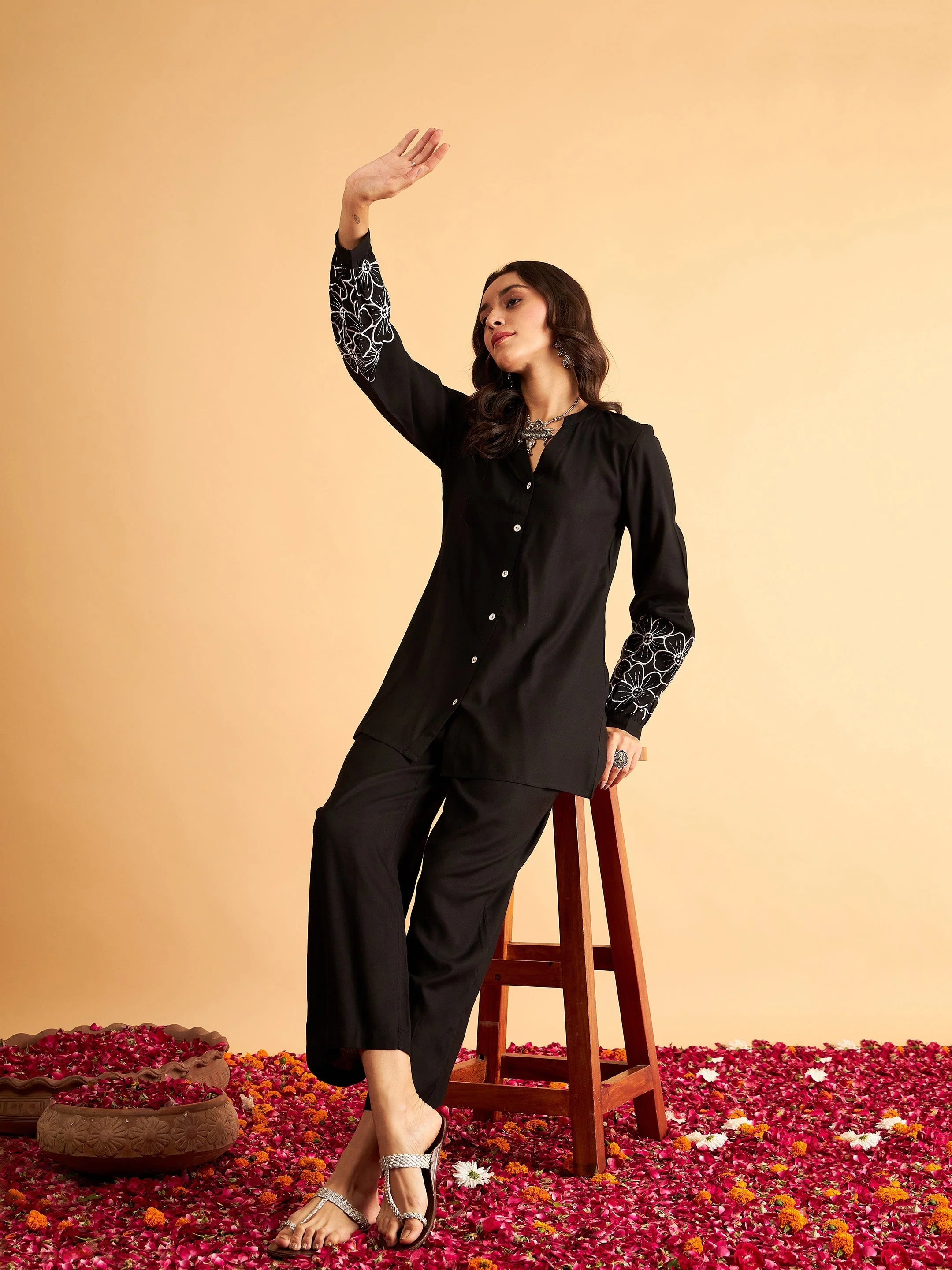 Women Black Sleeves Embroidered Shirt With Pants - Image 2