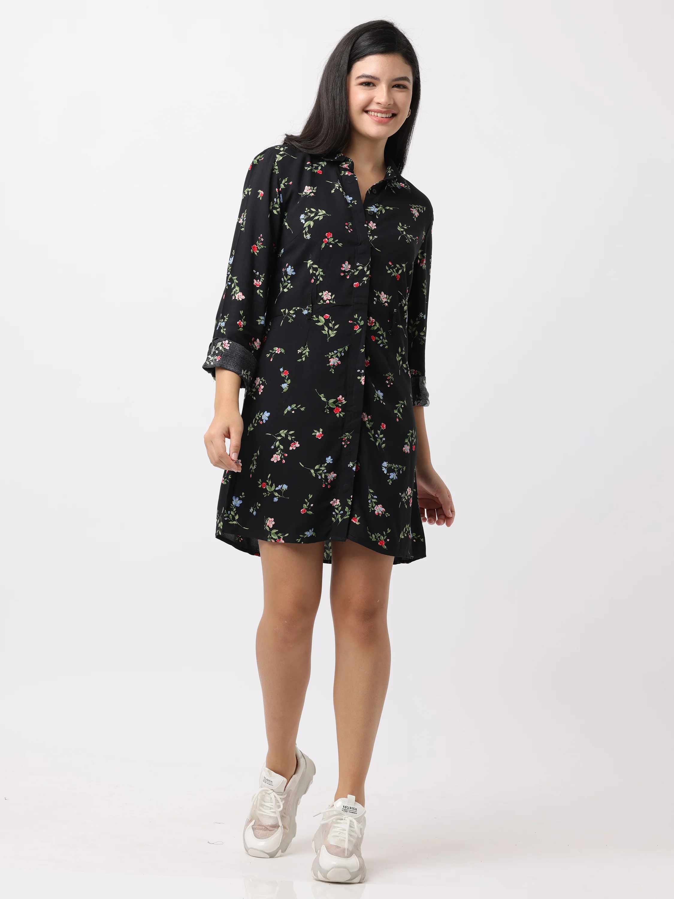 Women Black Slim Fit Printed Dress - Image 2