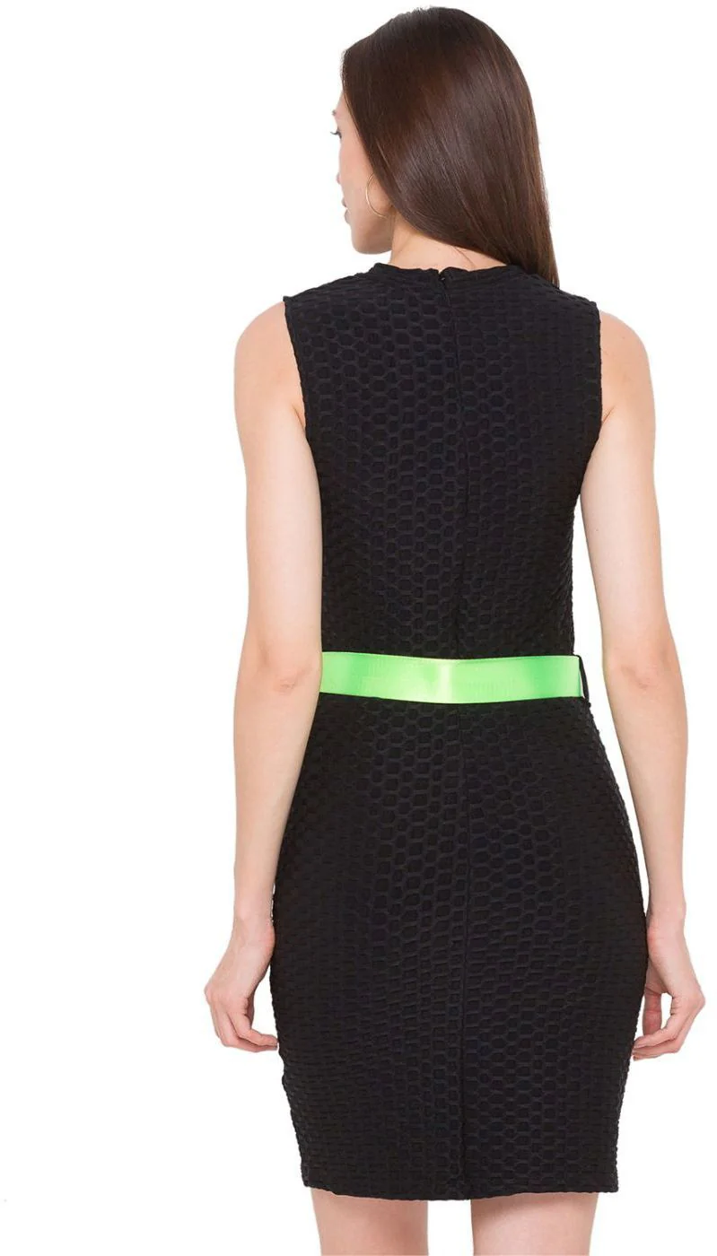 Women Black Solid With Belt Dress - Image 4