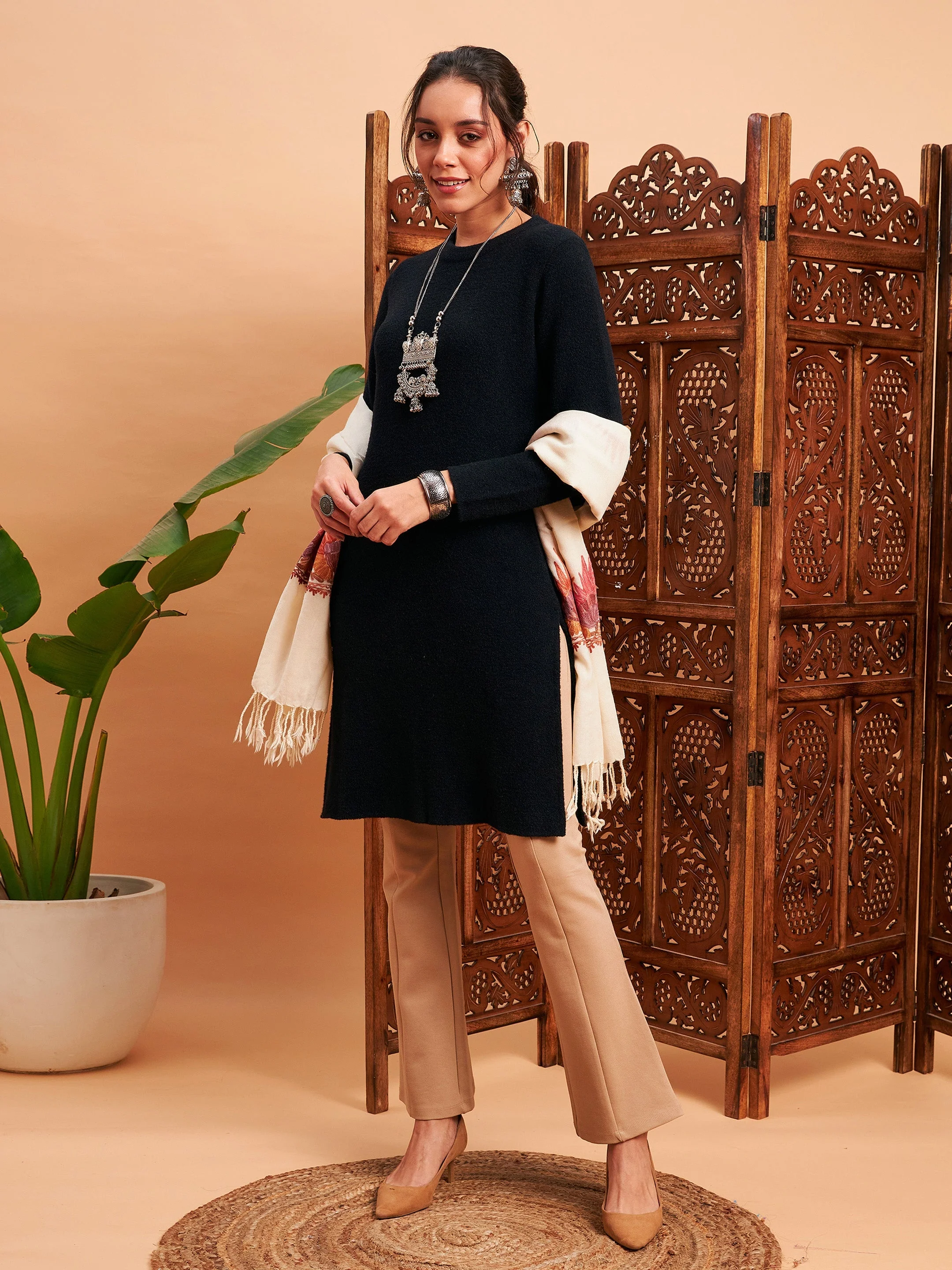 Women Black Solid Hair Wool Straight Kurta - Image 6