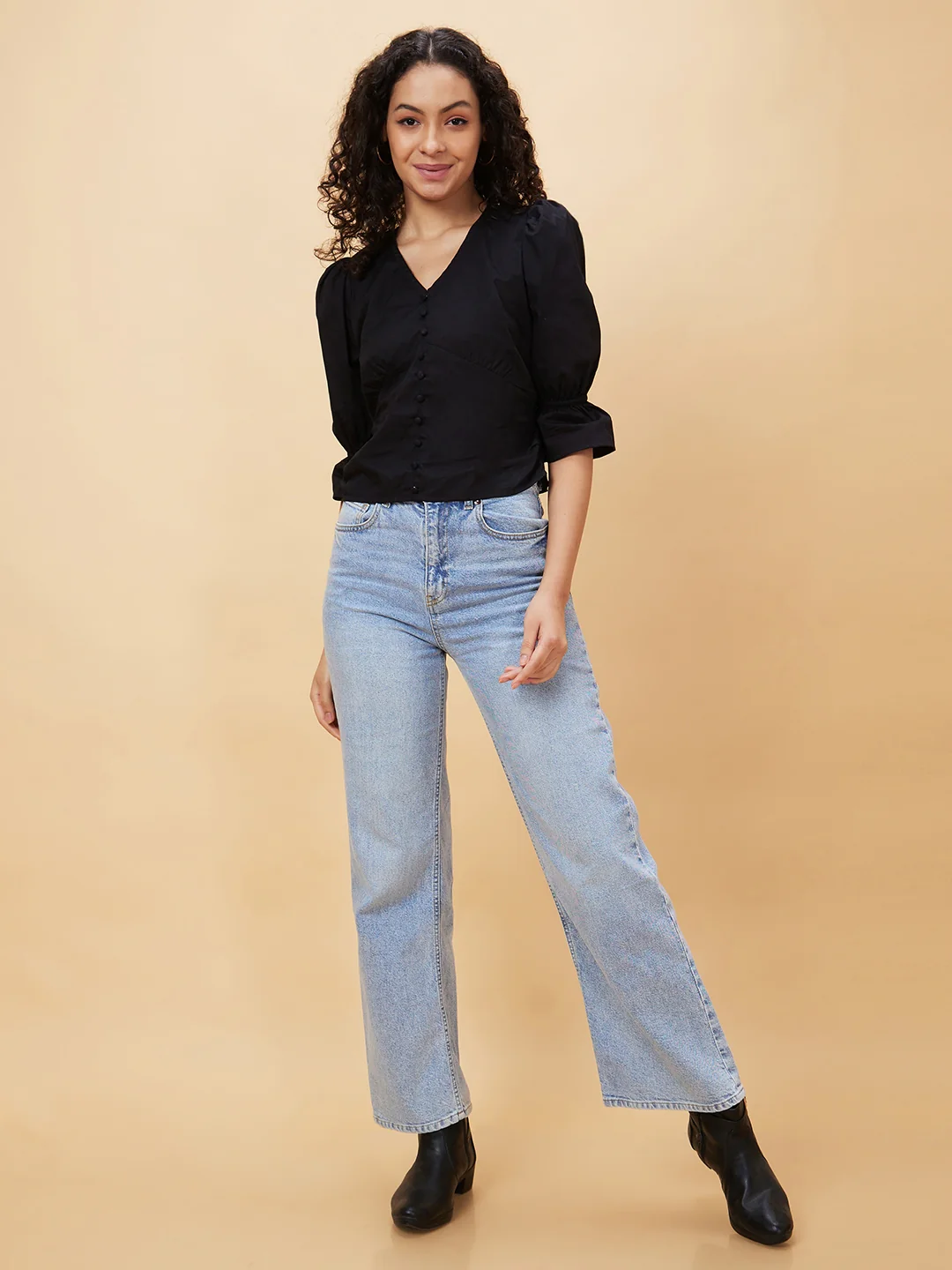 Women Black V-Neck Casual Top - Image 6