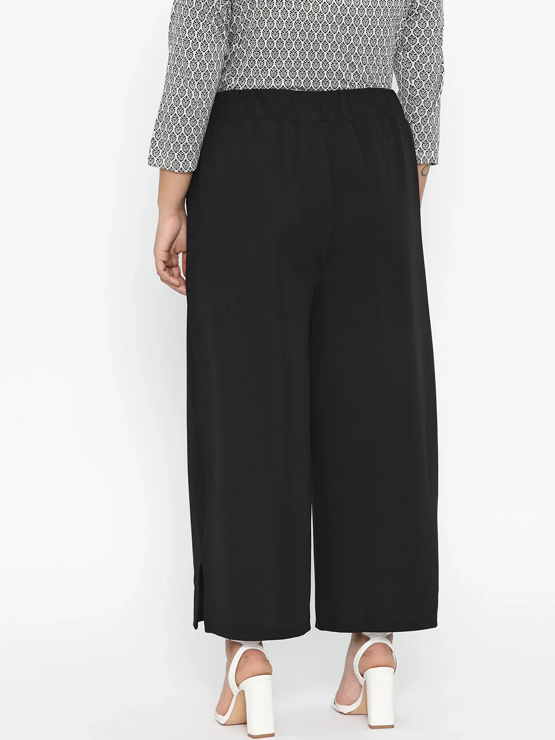 Women Black Stretchable Palazzo - Image 4