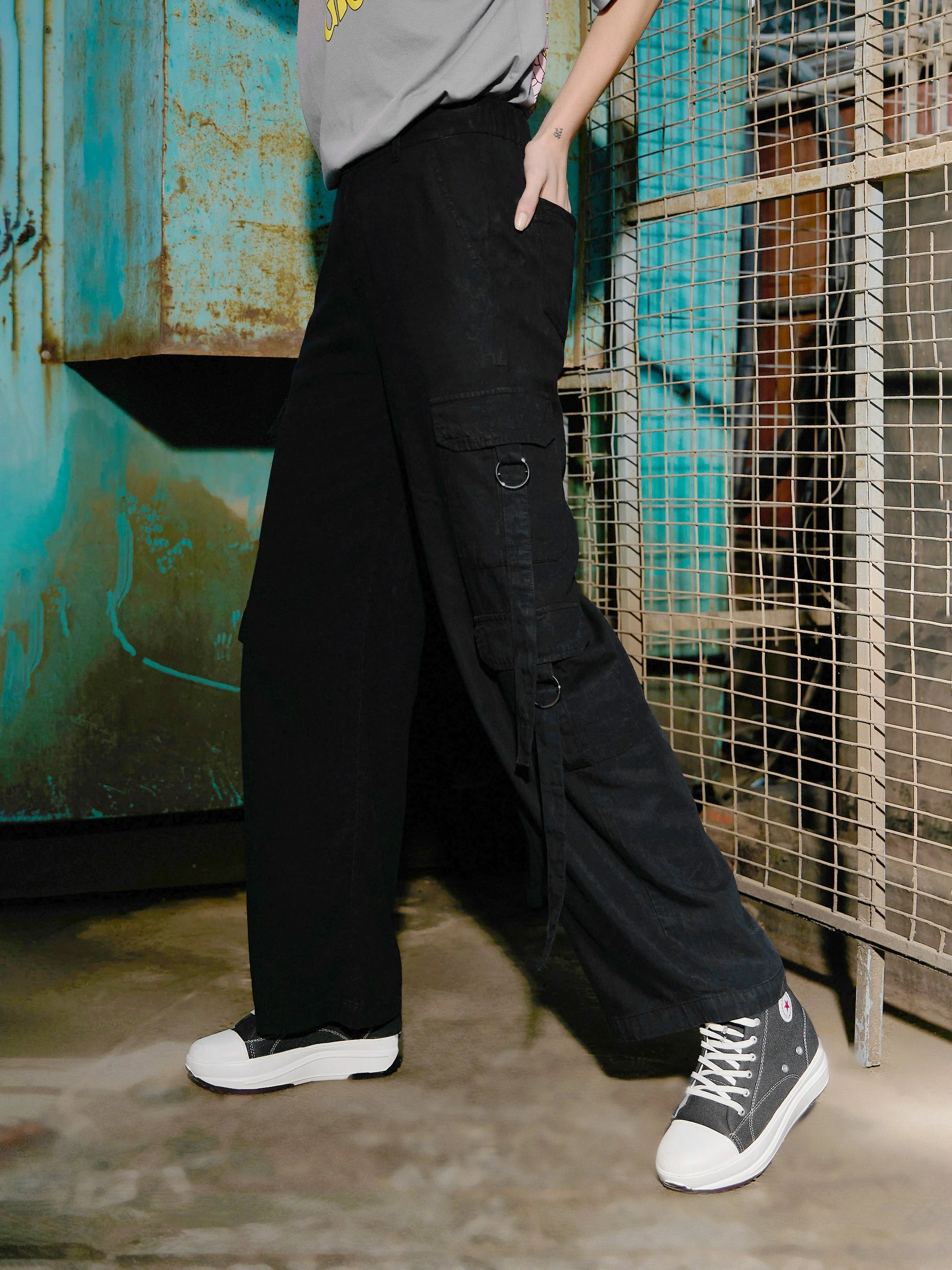 Women Black Tencel Cargo Pants - Image 4